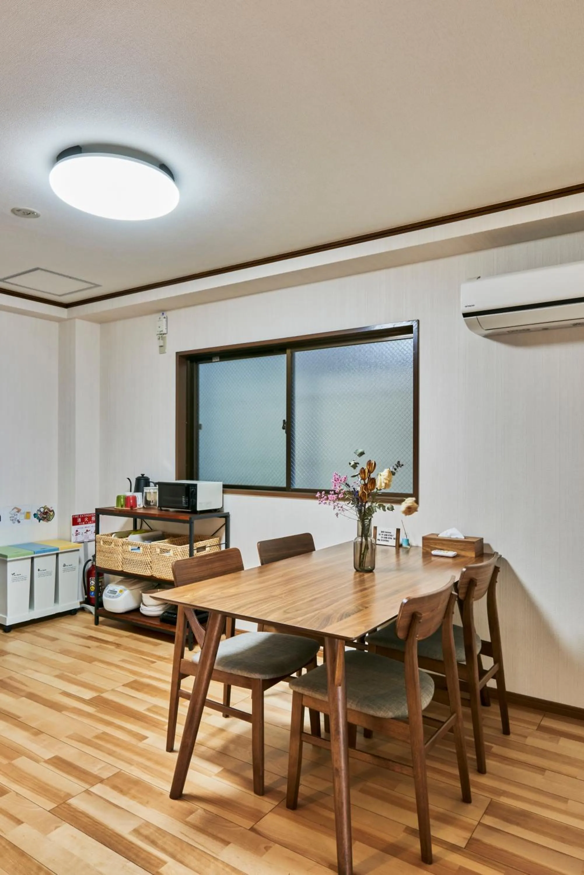 Coffee/tea facilities in 今日都 Kyoto Guesthouse