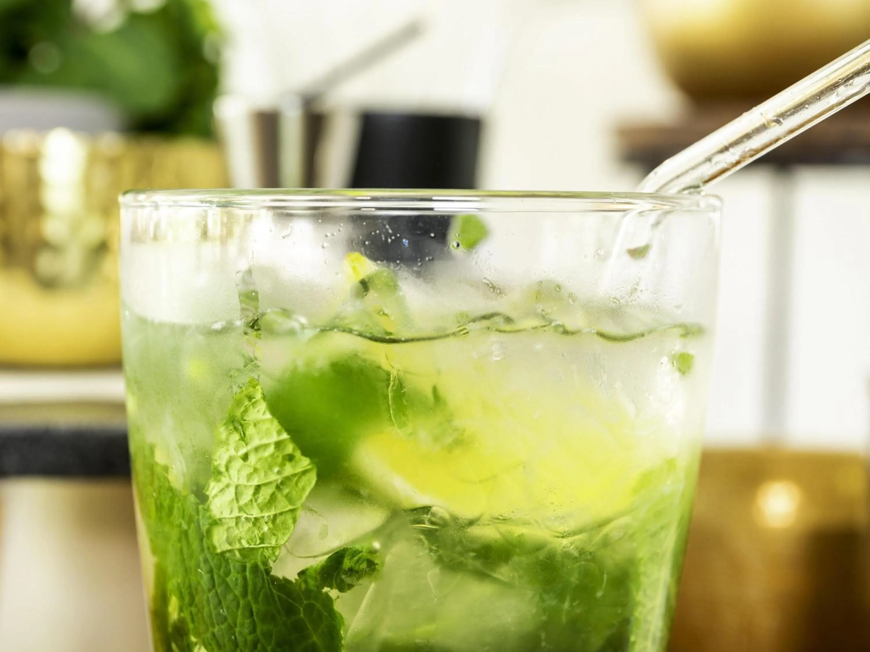 Lounge or bar in Mercure Rhodes Alexia Hotel & Spa