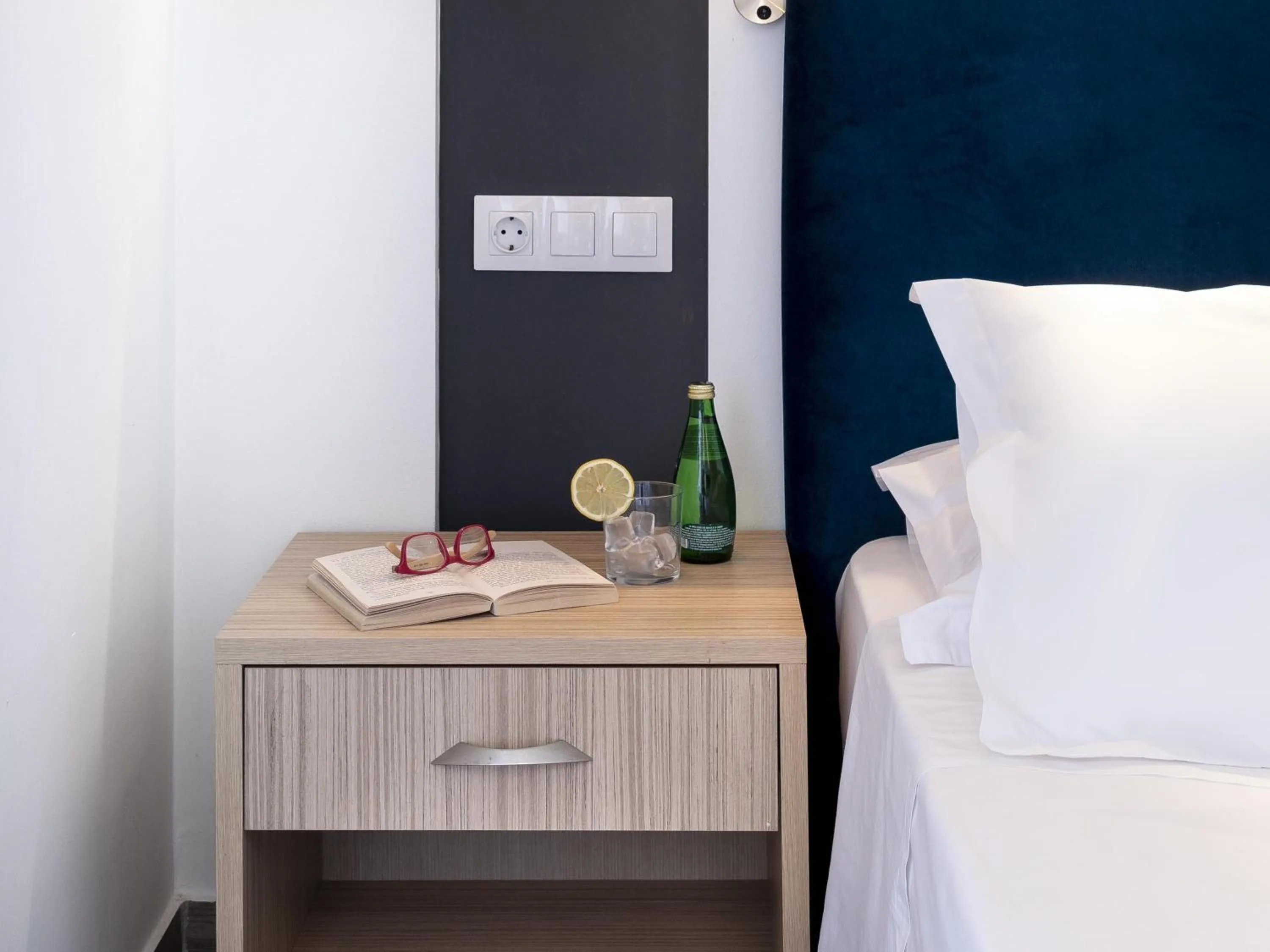 Bedroom, Bed in Mercure Rhodes Alexia Hotel & Spa