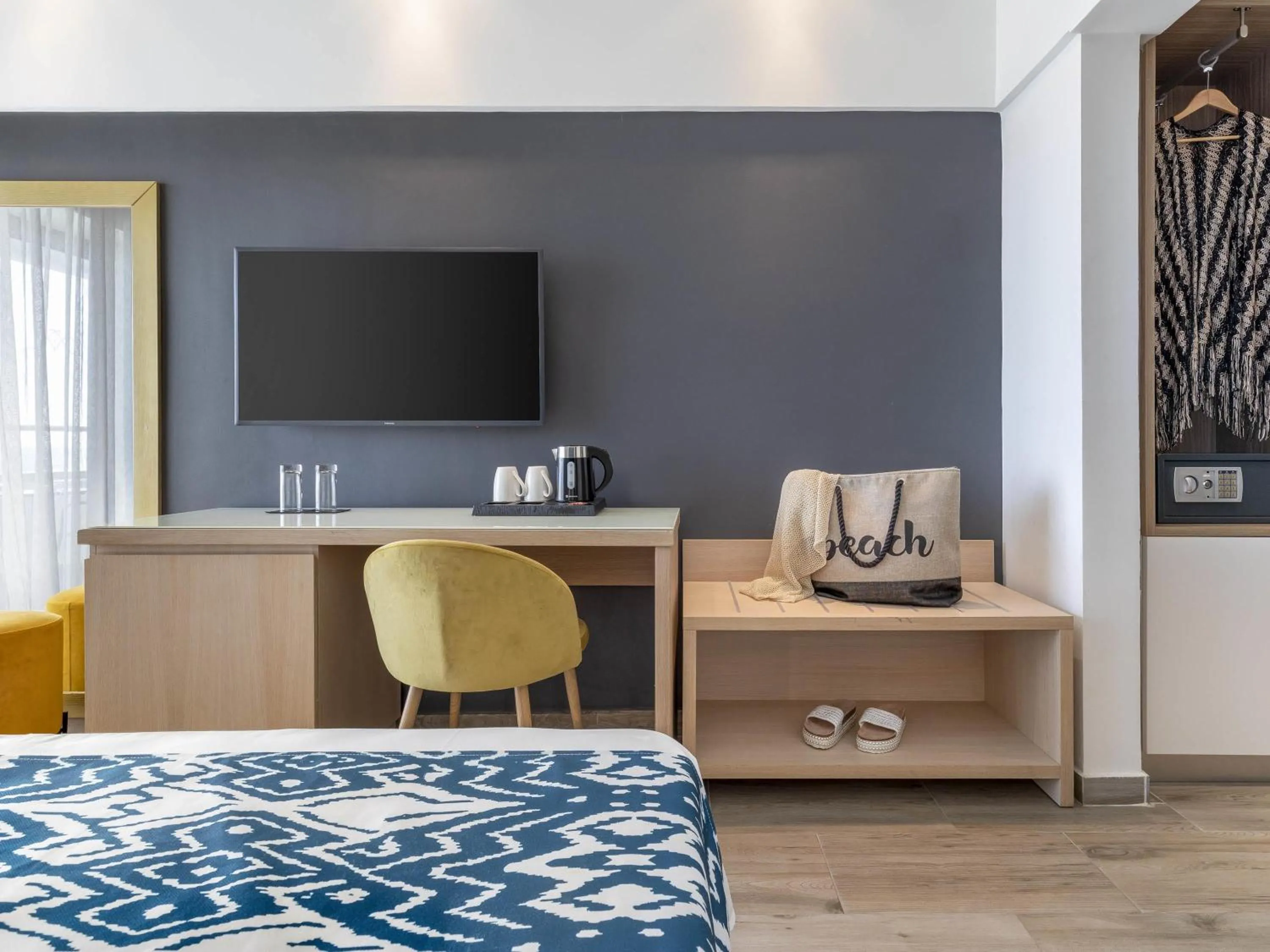 Bedroom, Bed in Mercure Rhodes Alexia Hotel & Spa