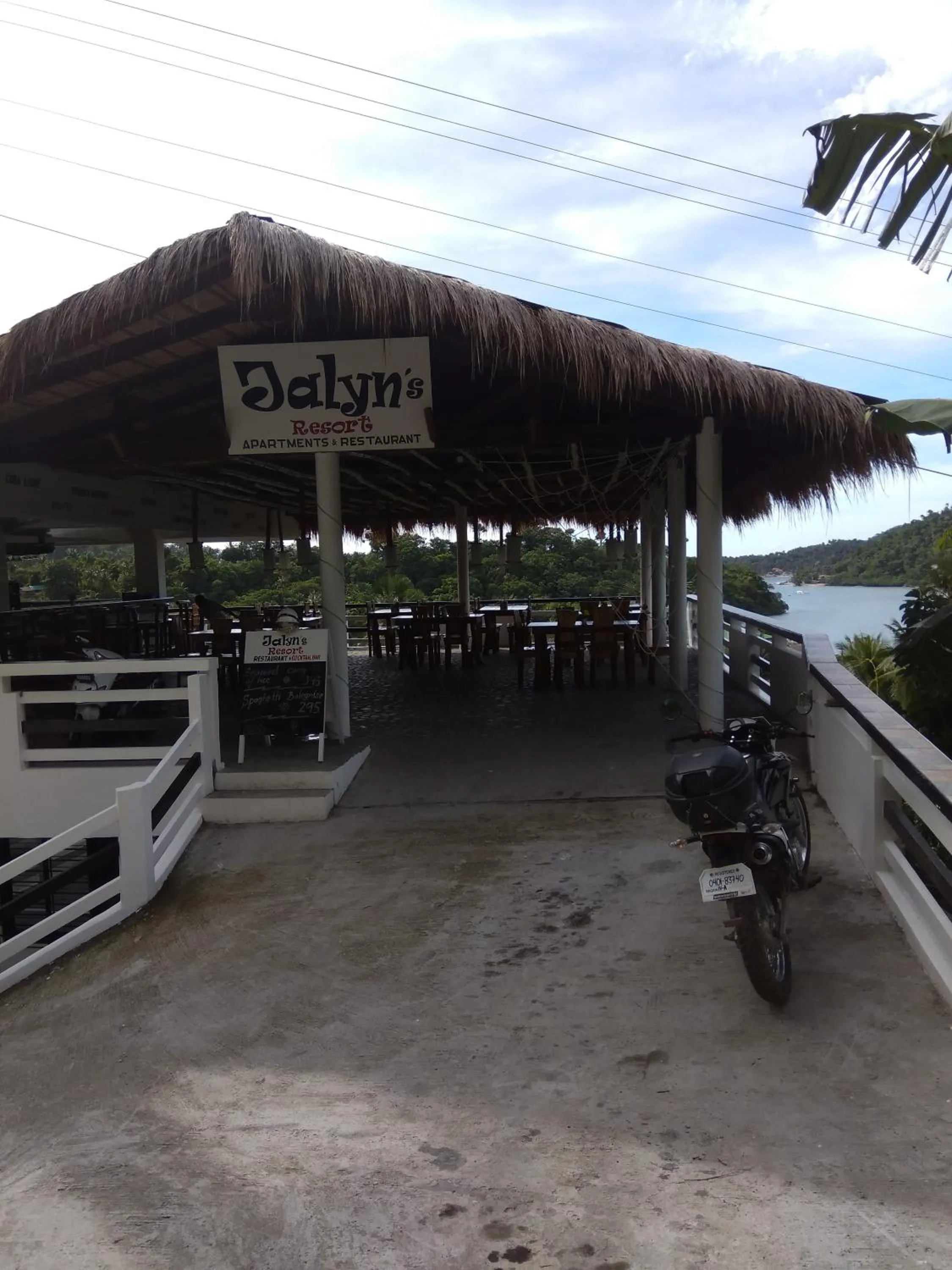 Facade/entrance in Jalyn's Resort Sabang