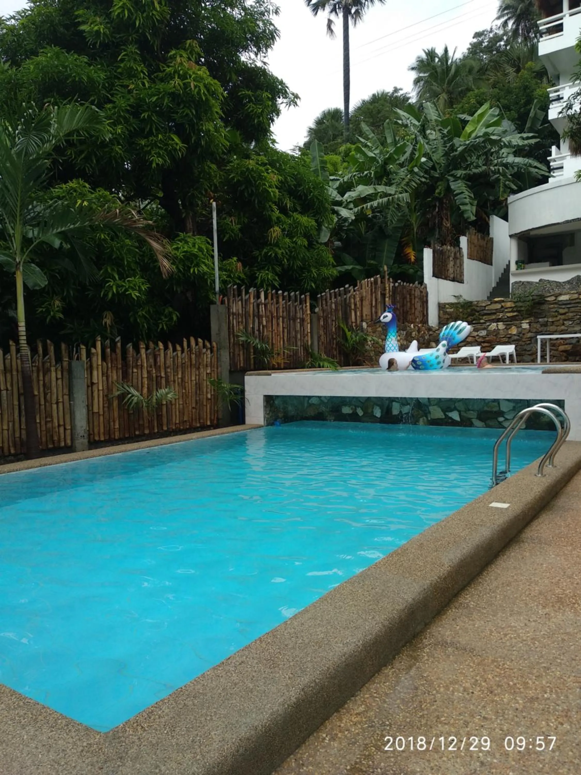 Swimming pool in Jalyn's Resort Sabang