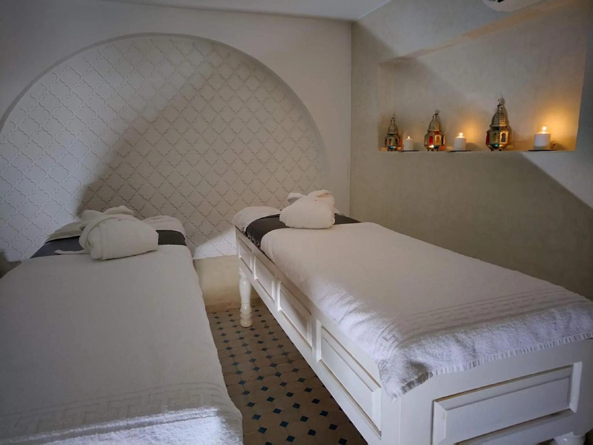 Massage, Bed in Riad El Arco ROOFTOP POOL & Spa