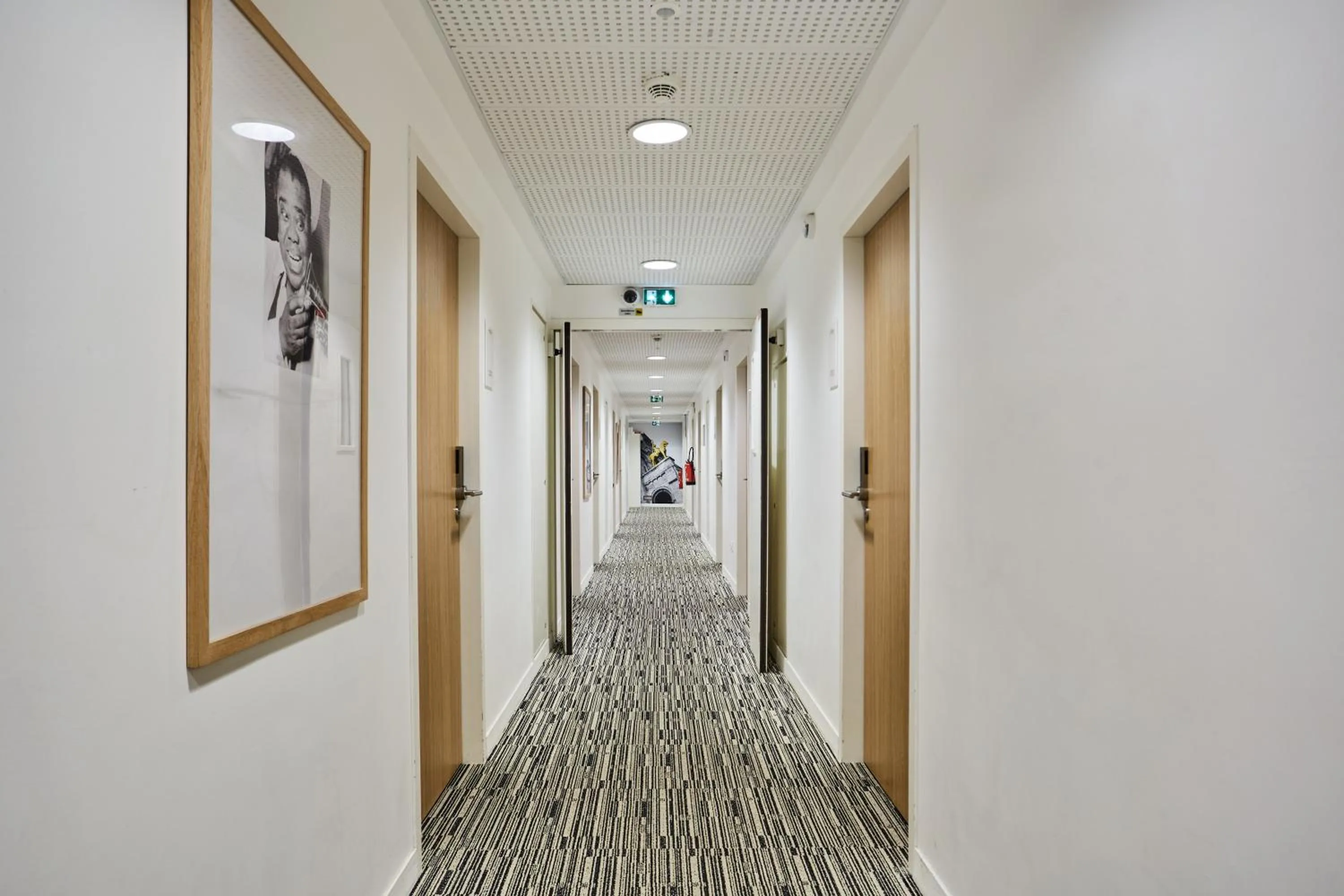 Decorative detail in Appart Hotel Odalys City Paris Montmartre