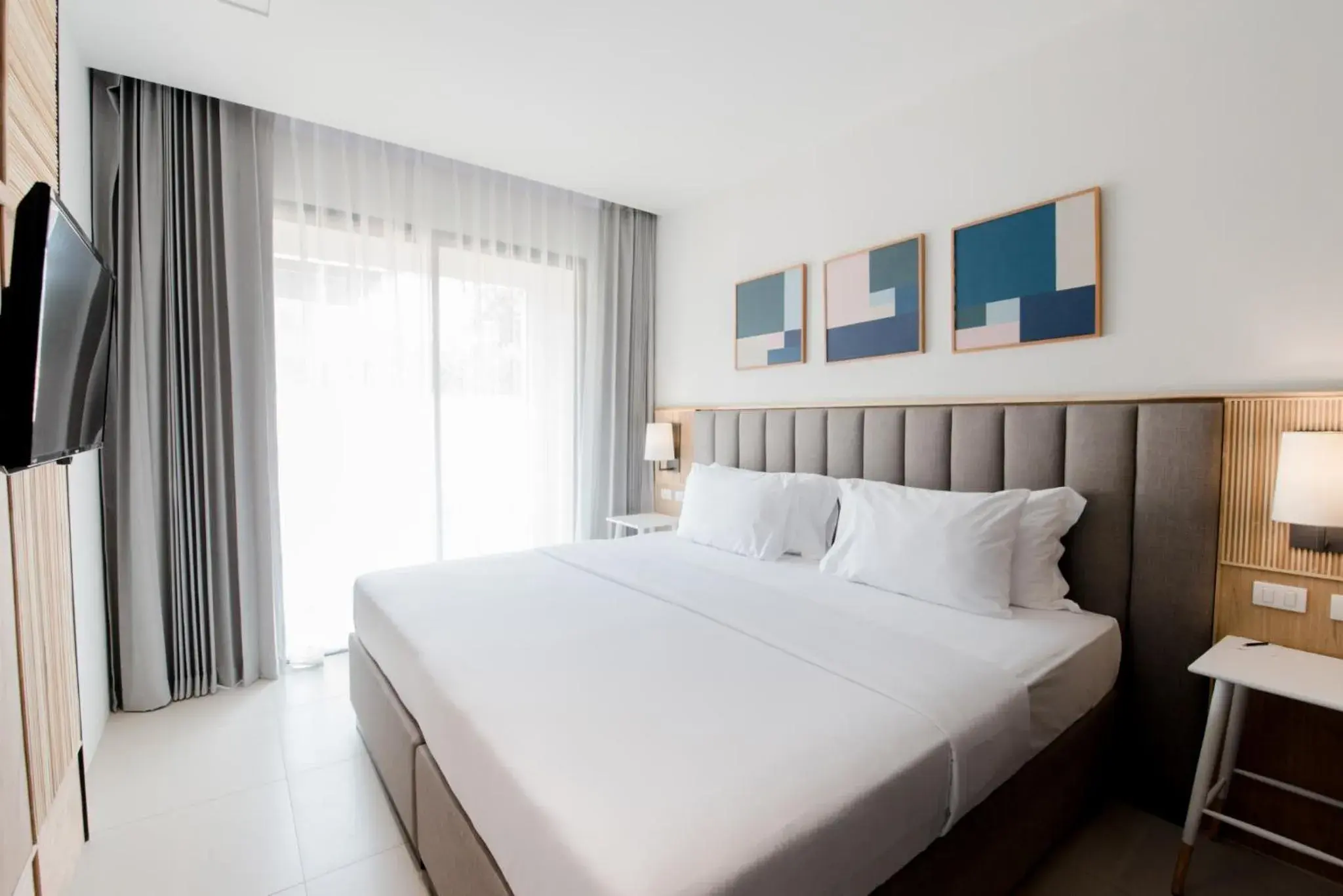 Artsy Deluxe Room in Sugar Marina Hotel - ART - Karon Beach Artsy Deluxe Room in Sugar Marina Hotel - ART - Karon Beach