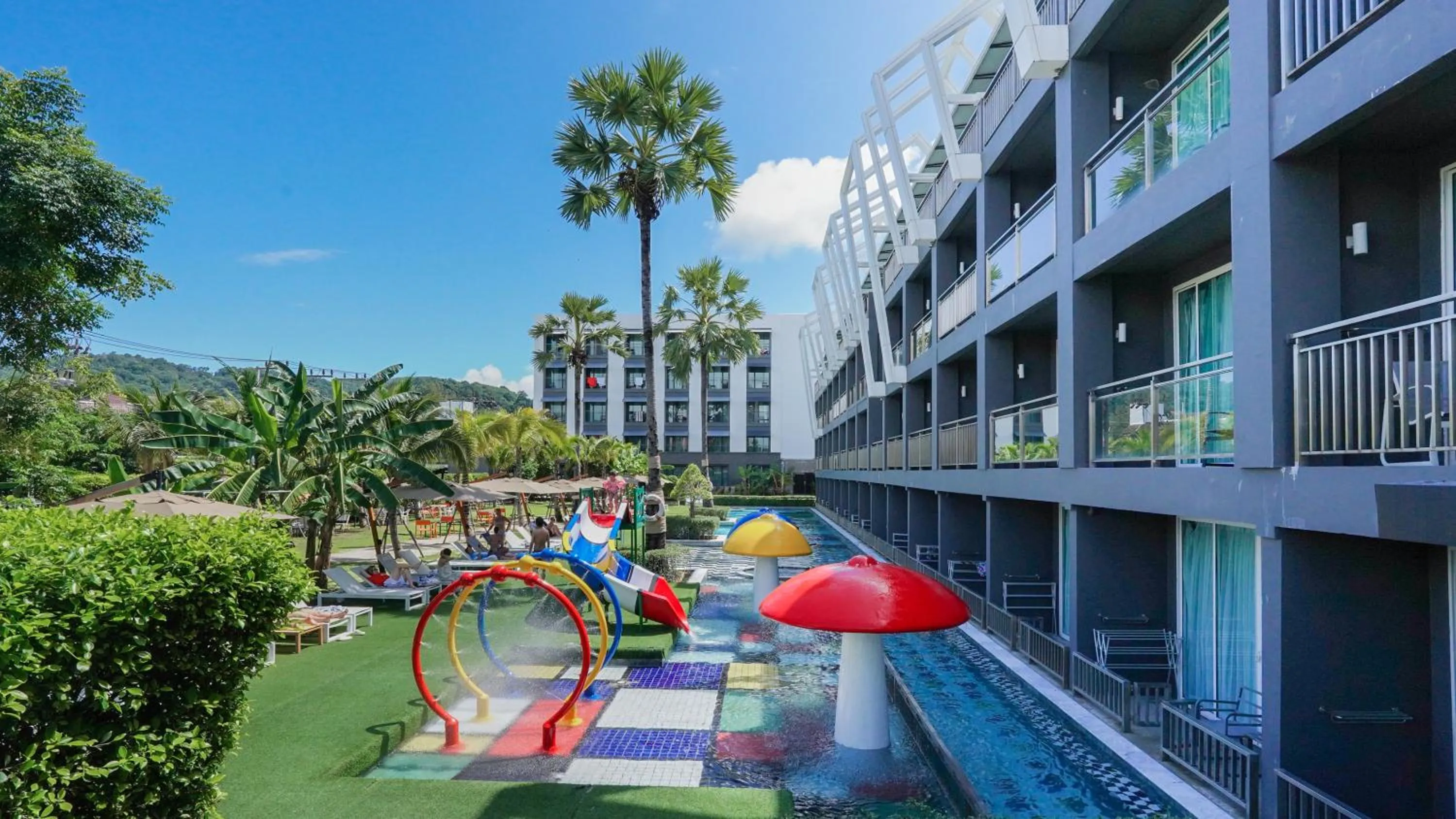 Swimming pool in Sugar Marina Hotel - ART - Karon Beach