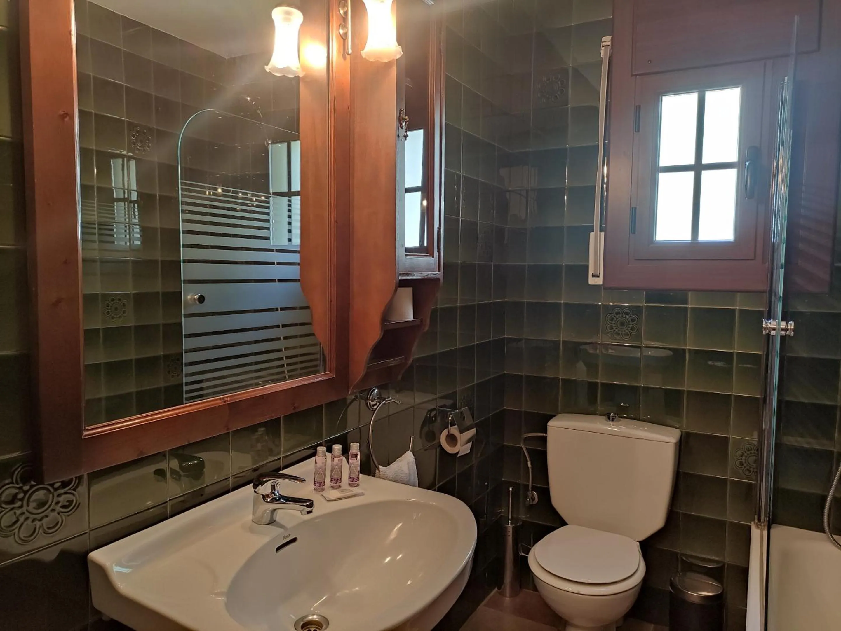 Bathroom in Cal Music B&B