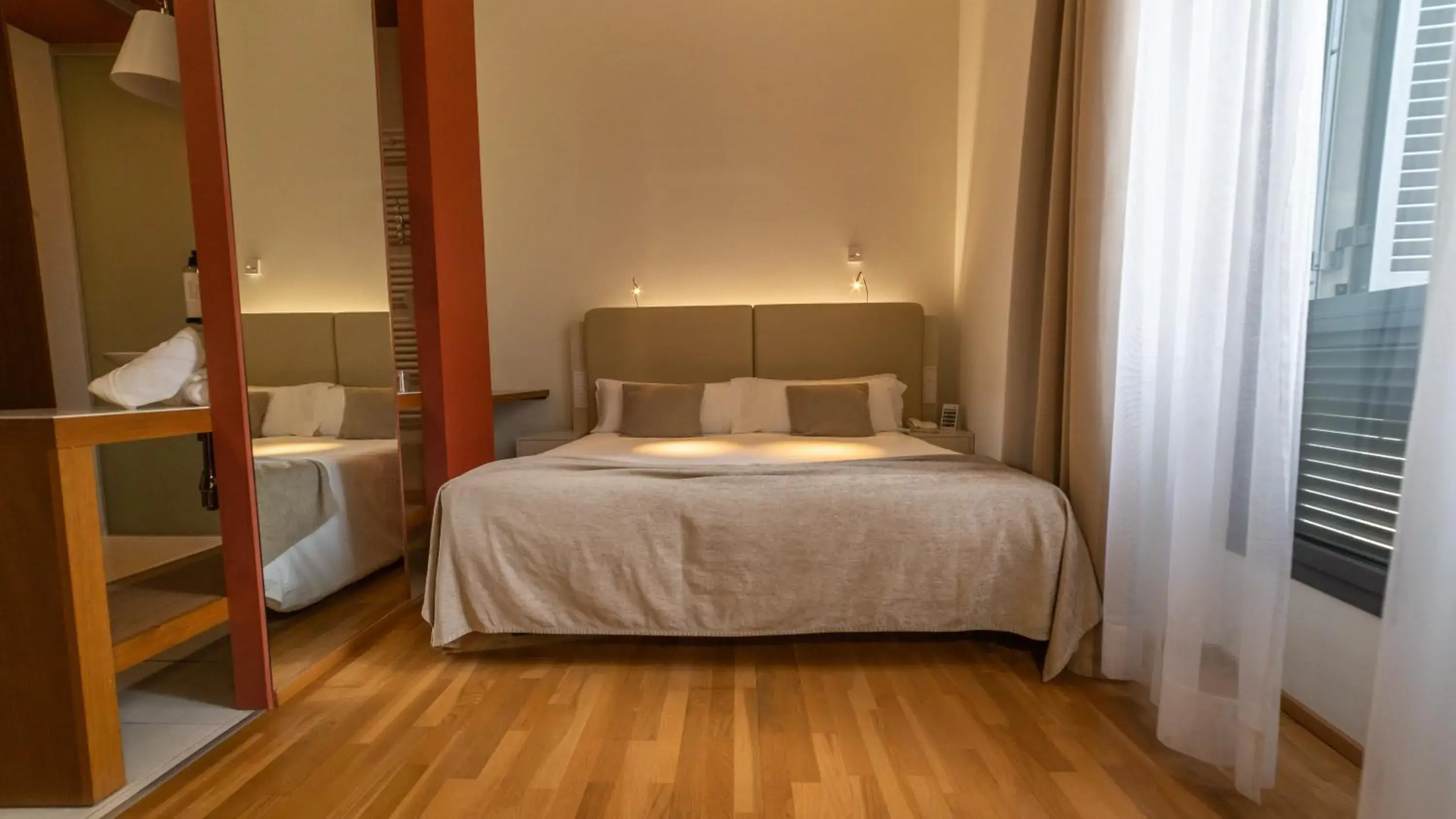 Superior Twin Room in Hotel Balneario Prats Superior Twin Room in Hotel Balneario Prats