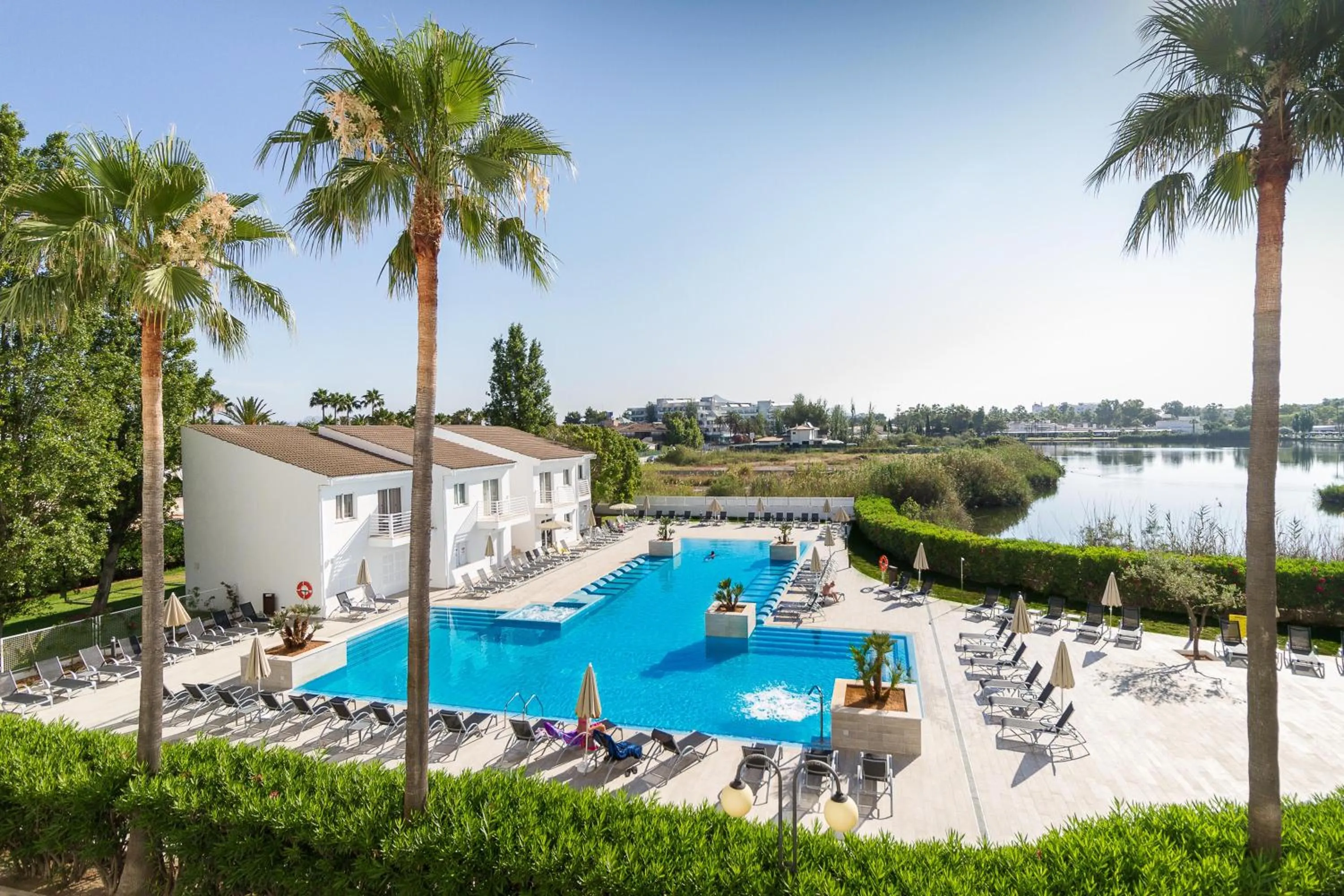 Swimming pool in Eix Lagotel Holiday Resort