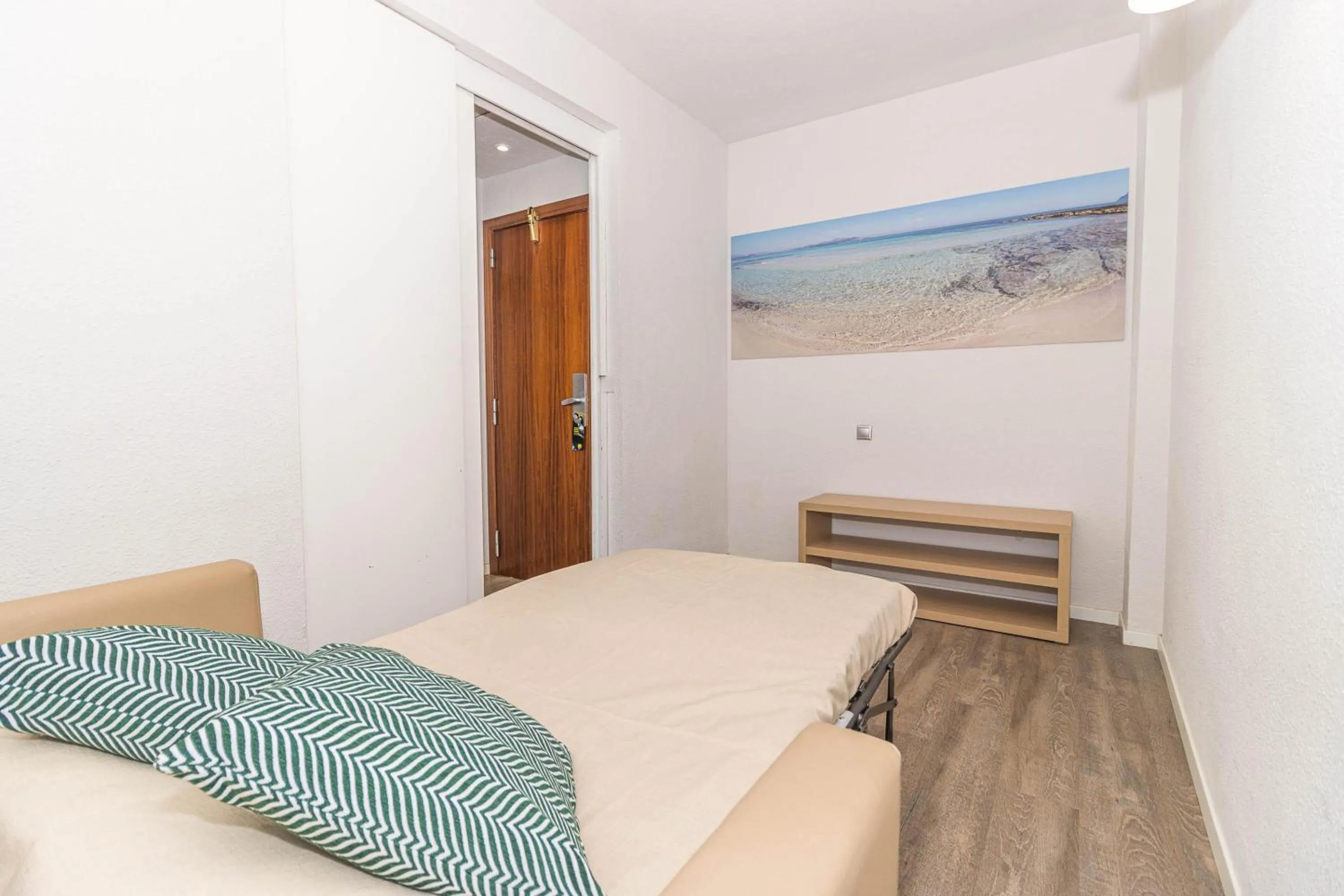 Photo of the whole room, Bed in Eix Lagotel Holiday Resort