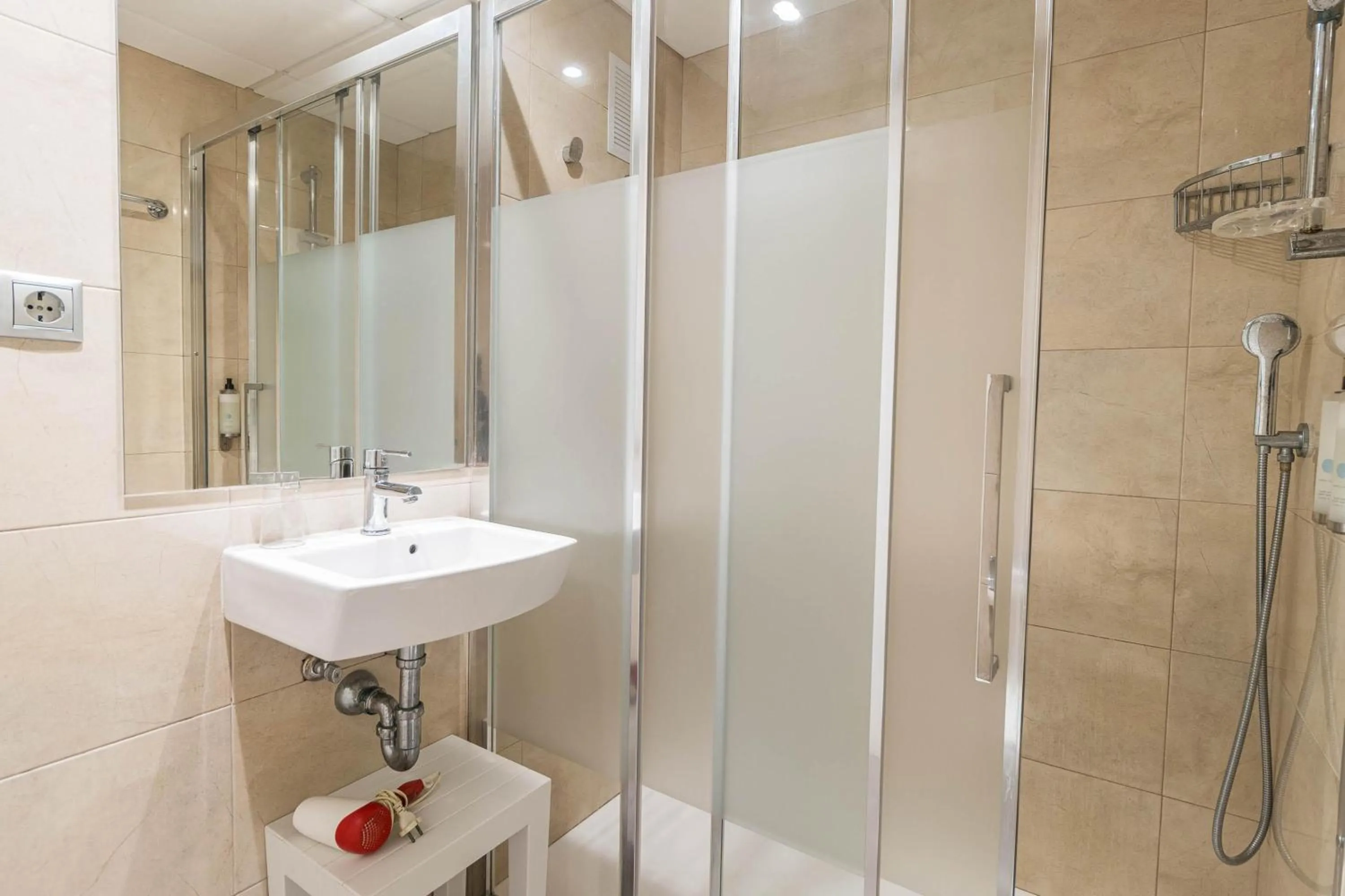 Bathroom in Eix Lagotel Holiday Resort