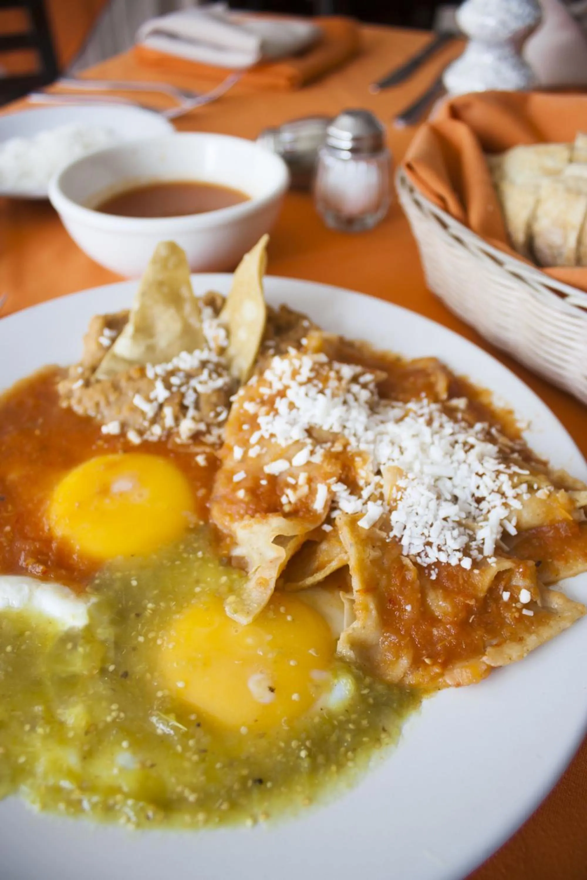 Restaurant/places to eat in Hotel Puerta Del Sol Guadalajara