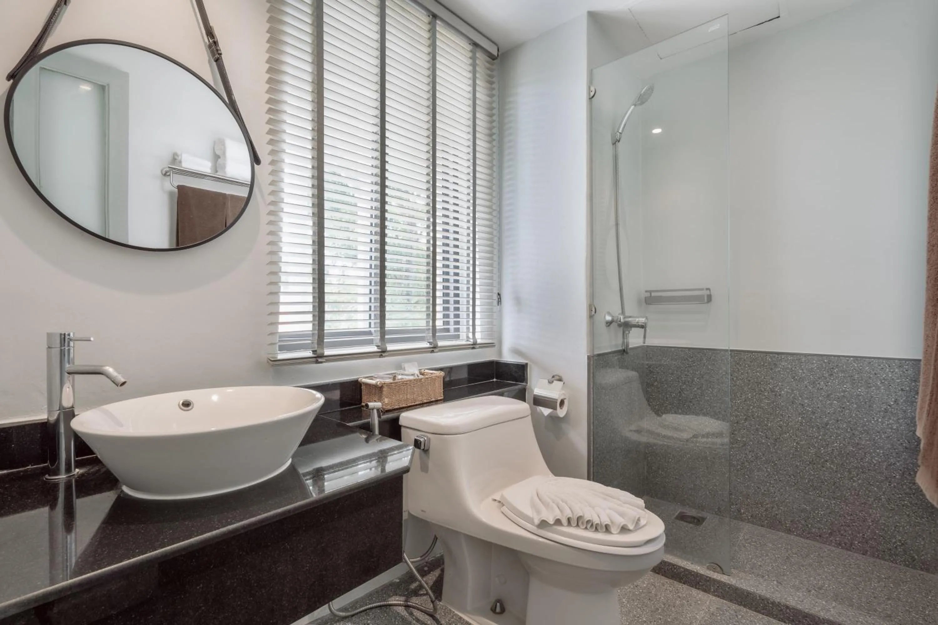 Bathroom in Ma Doo Bua Stay - SHA Extra Plus