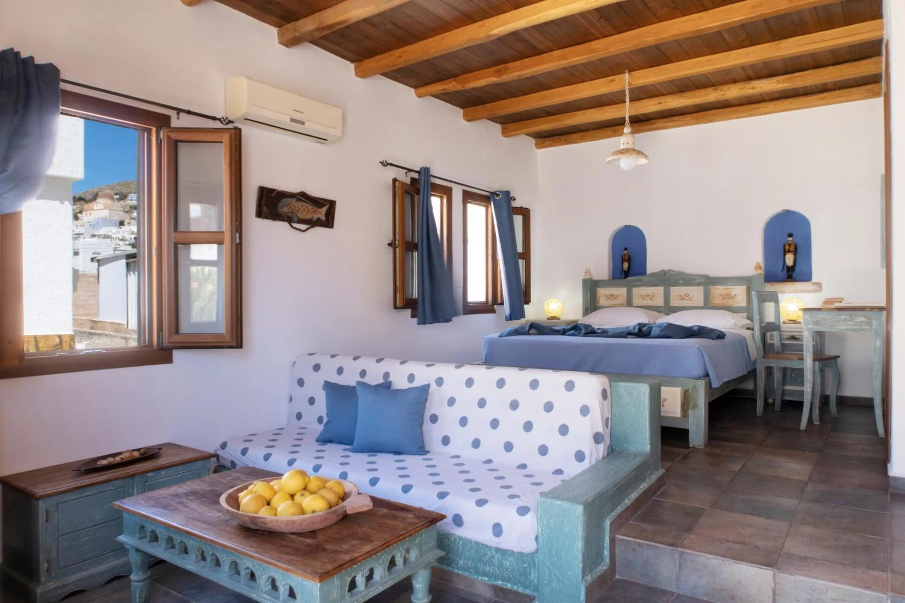 Bed in Panteli Beach Hotel