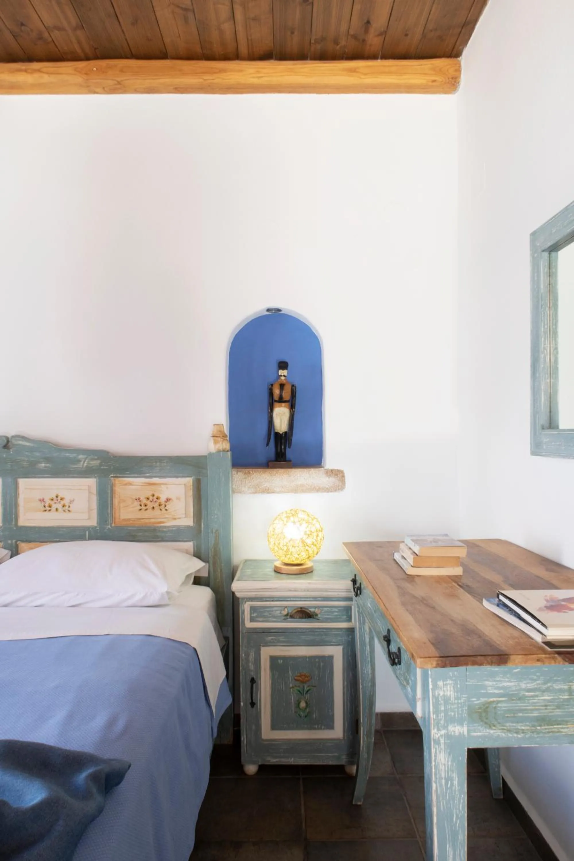 Bed in Panteli Beach Hotel