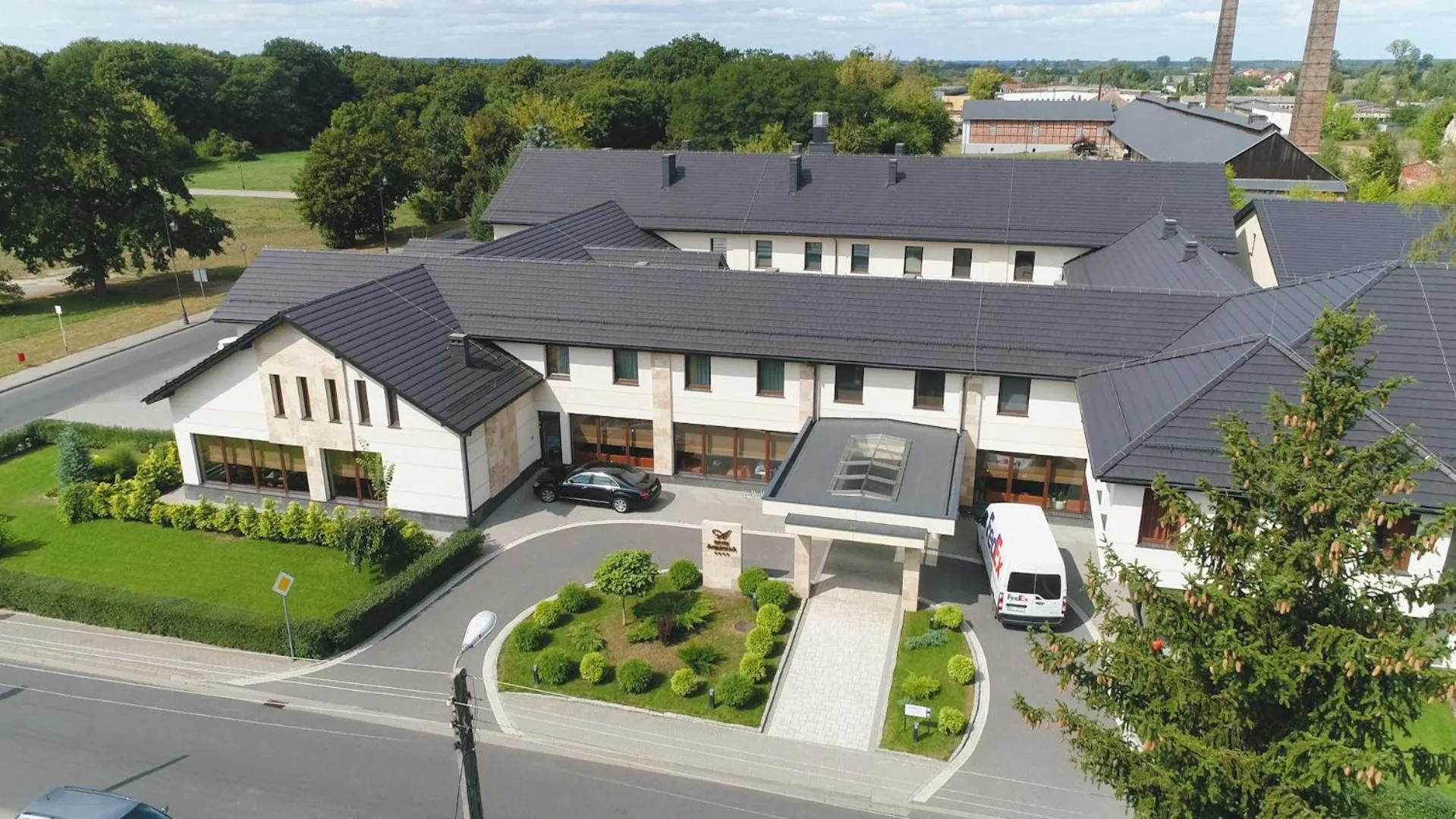 Facade/entrance in Hotel Amazonka Conference and Spa