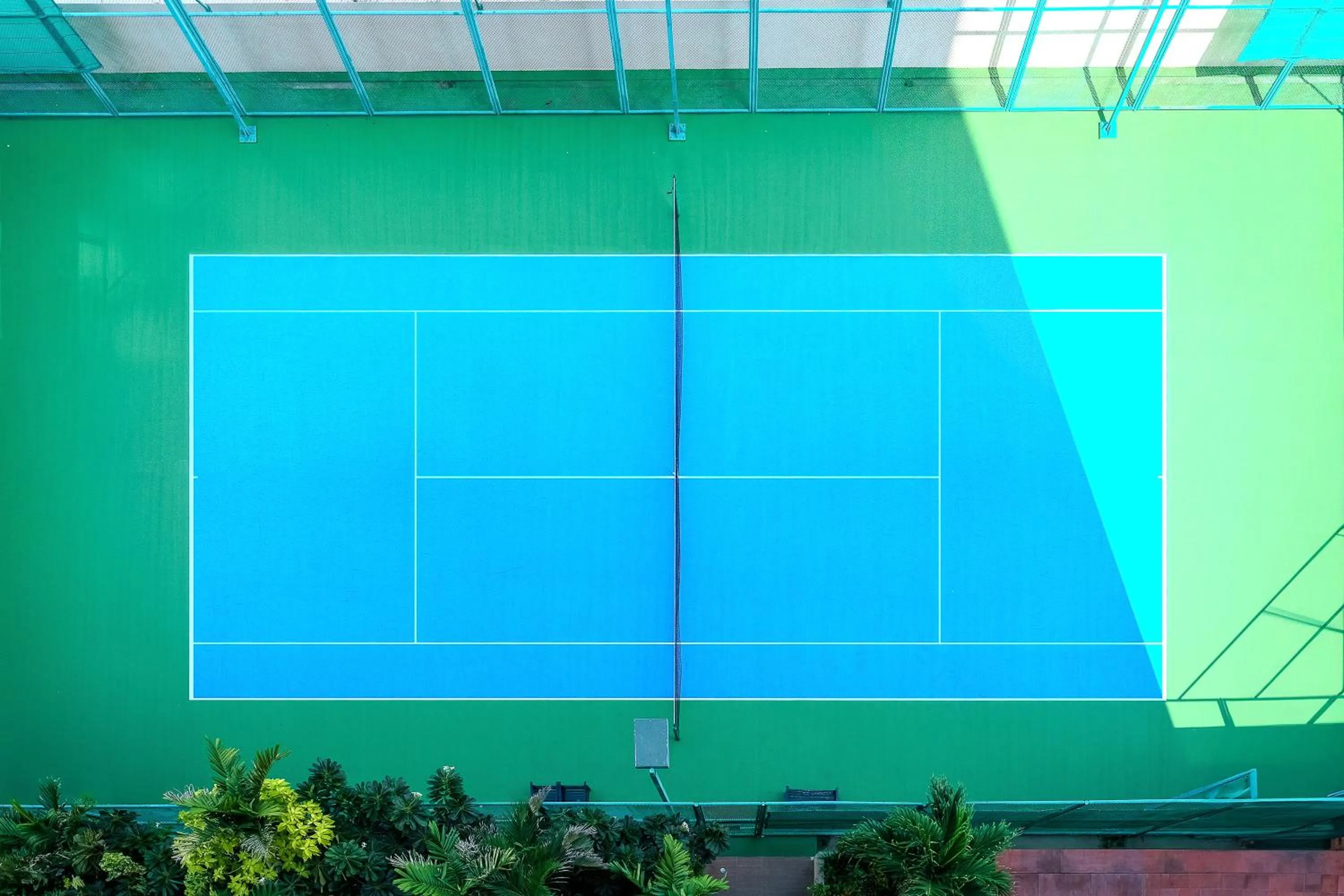 Tennis court in Somerset Park Suanplu Bangkok