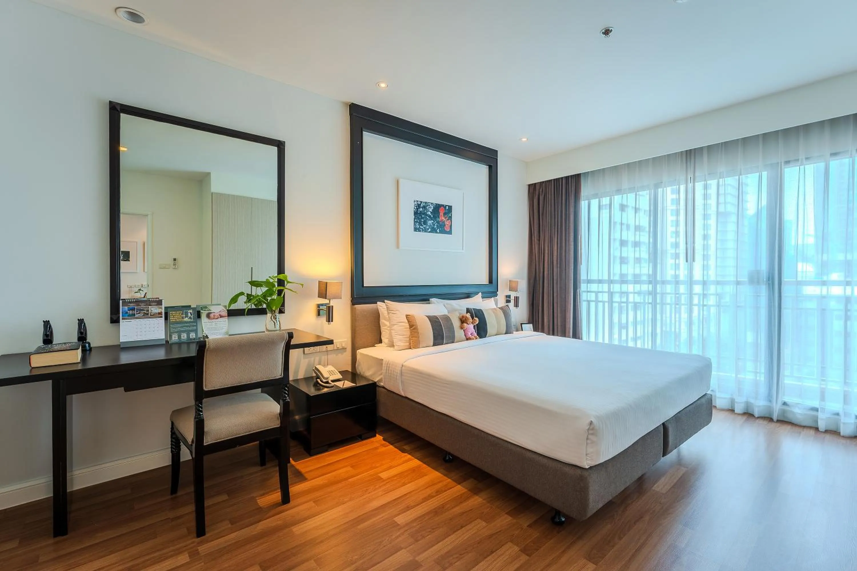 Bed in Somerset Park Suanplu Bangkok