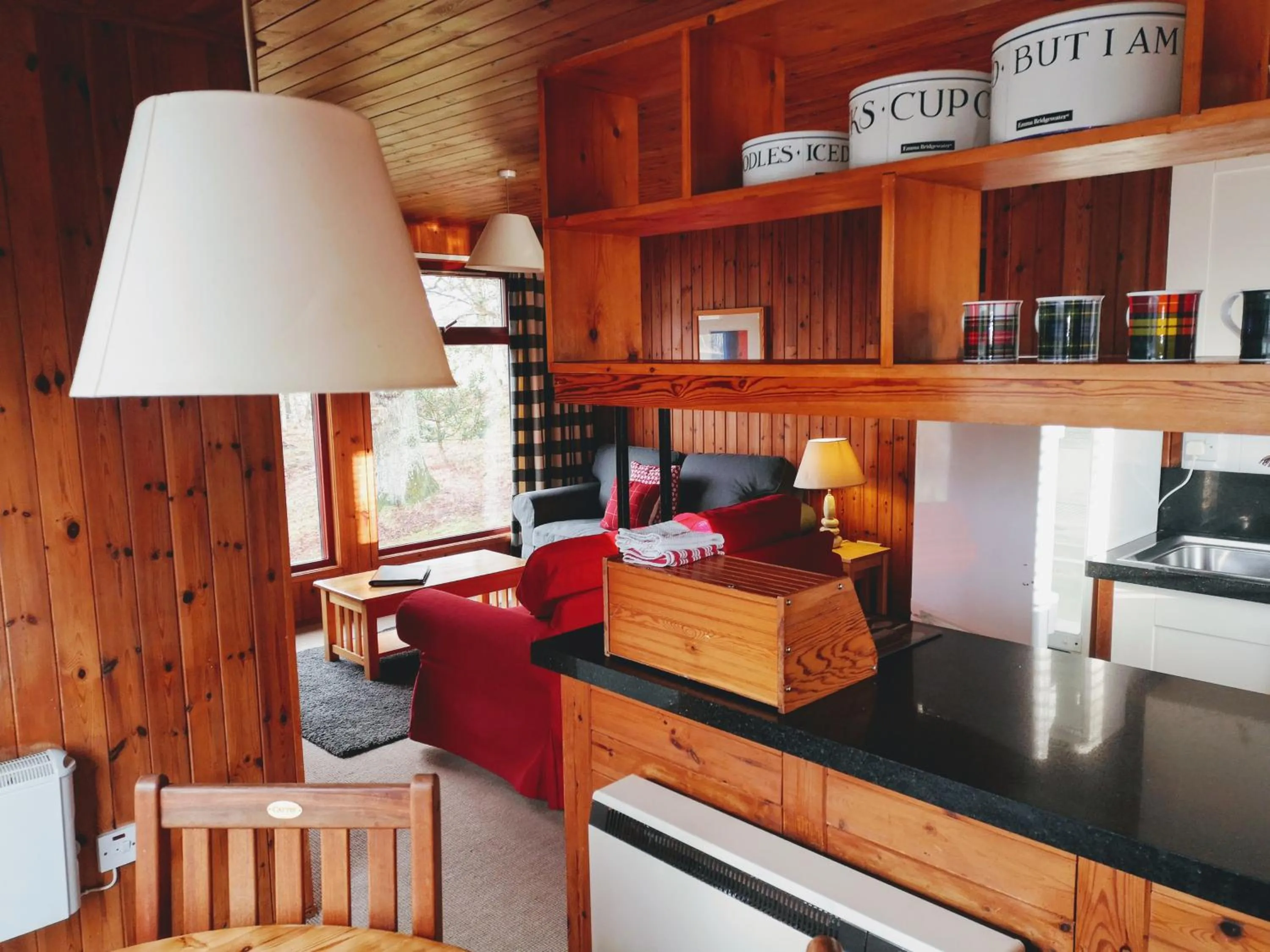 Loch Monzievaird Chalets