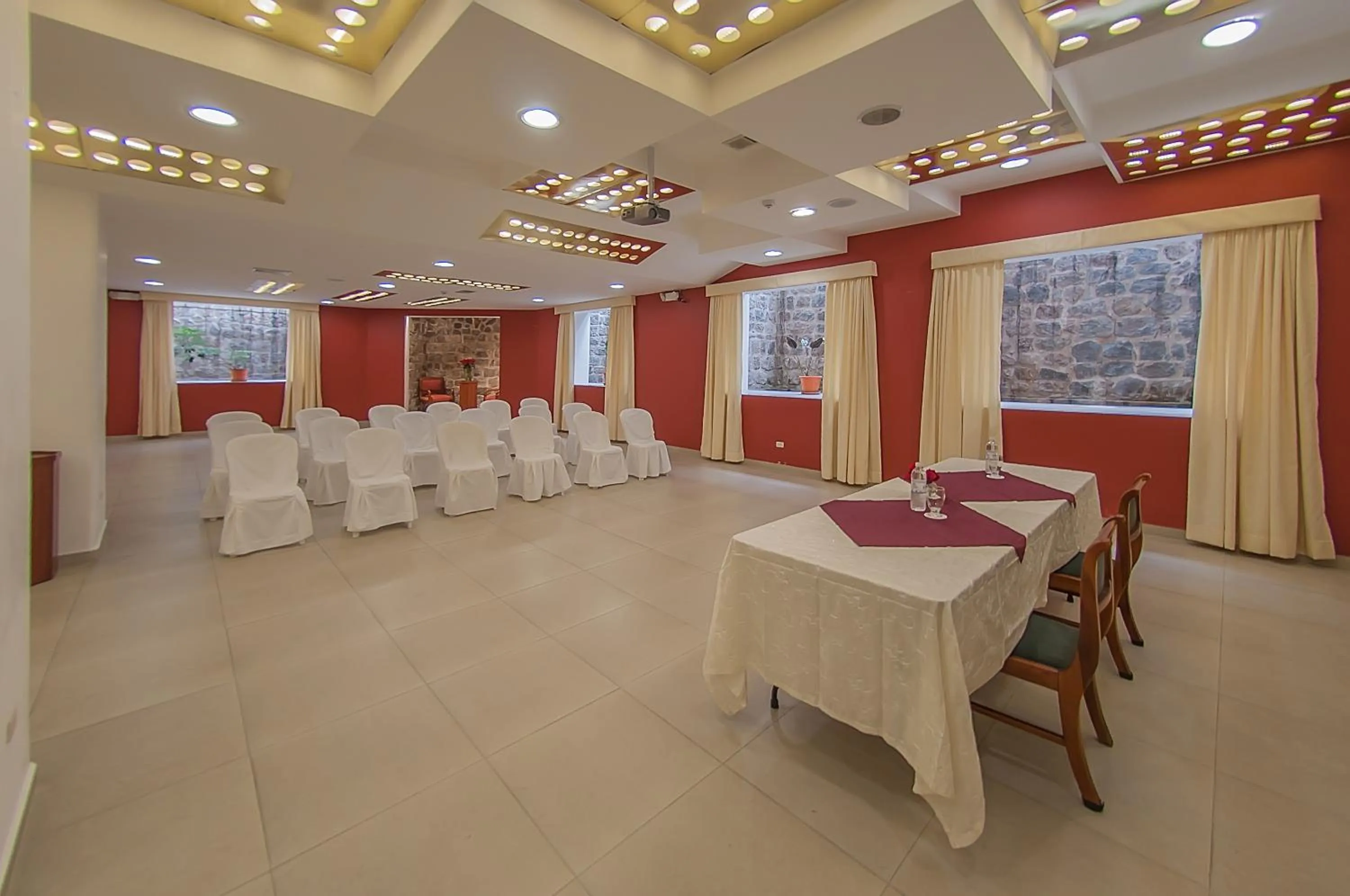 Meeting/conference room in Hotel Real Audiencia