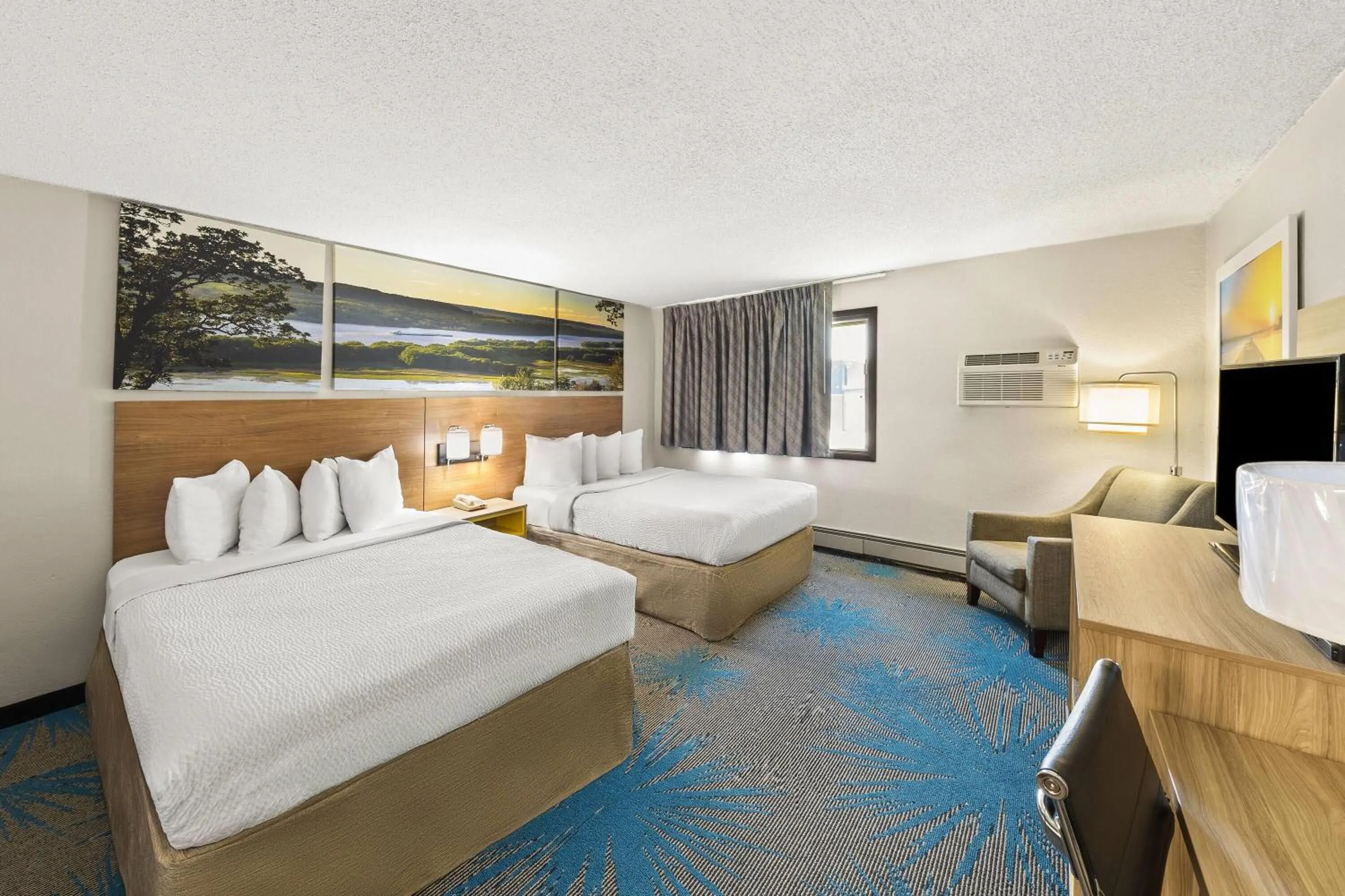 Bed in Days Inn by Wyndham Winona