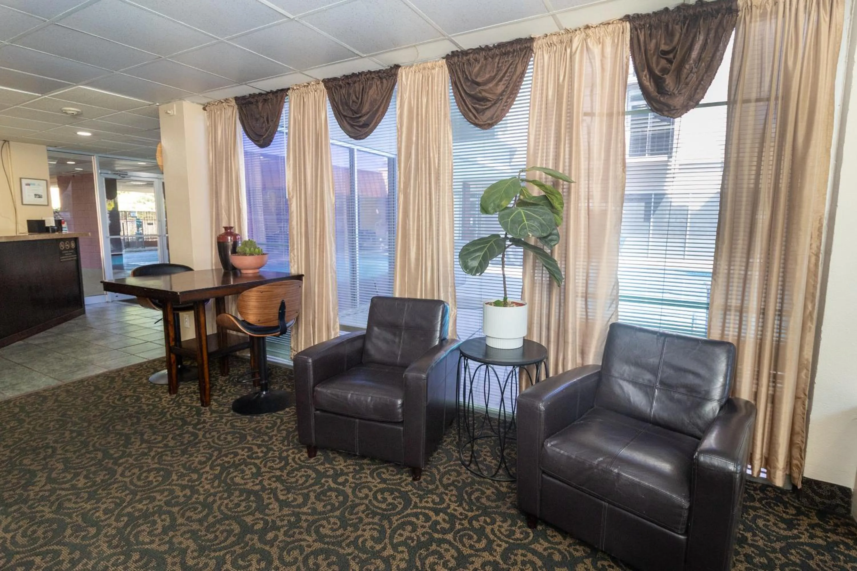 Lobby or reception in FairBridge Inn & Suites - Lewiston