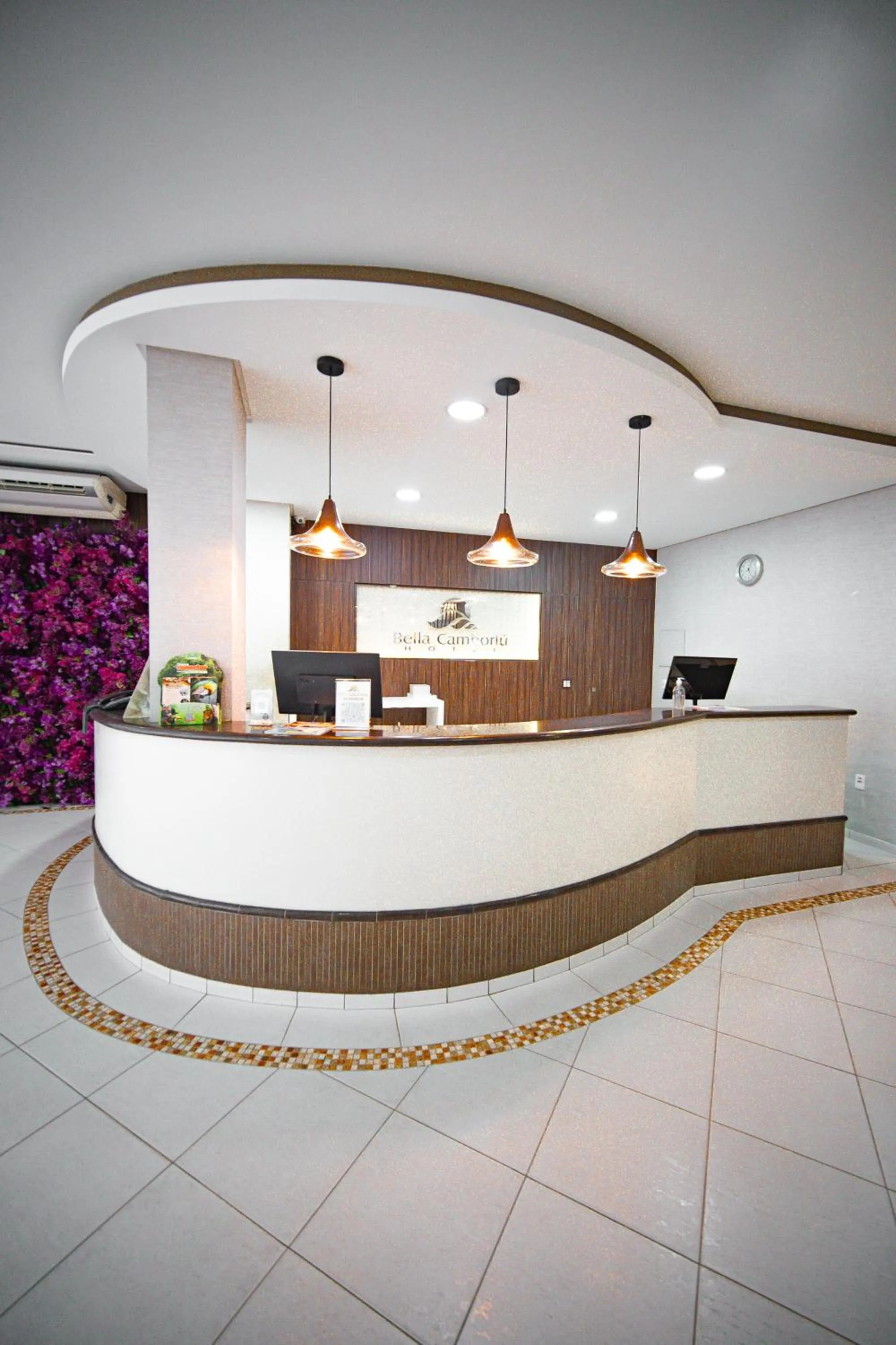 Lobby or reception in Hotel Bella Camboriú