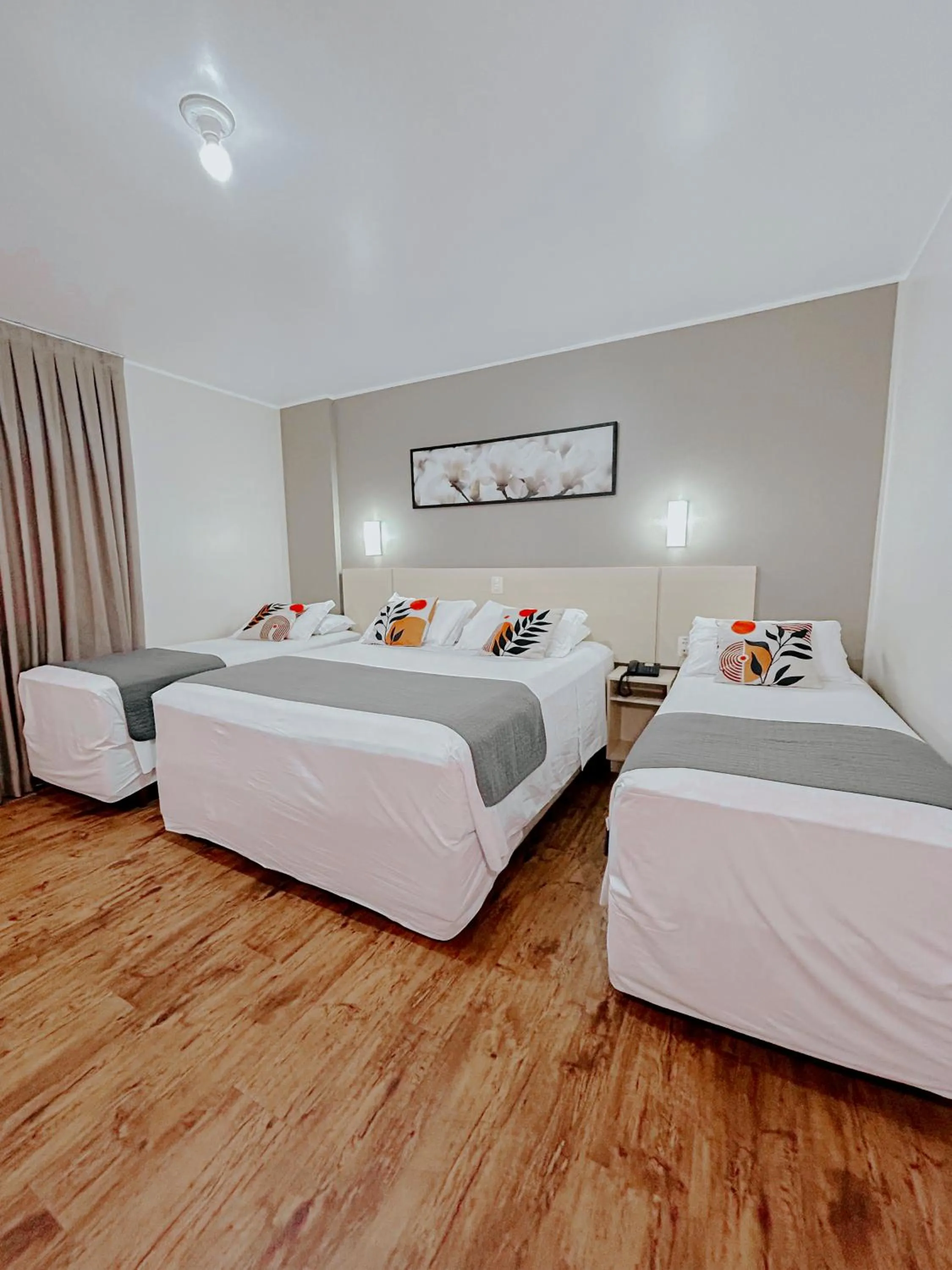 Bedroom, Bed in Hotel Bella Camboriú