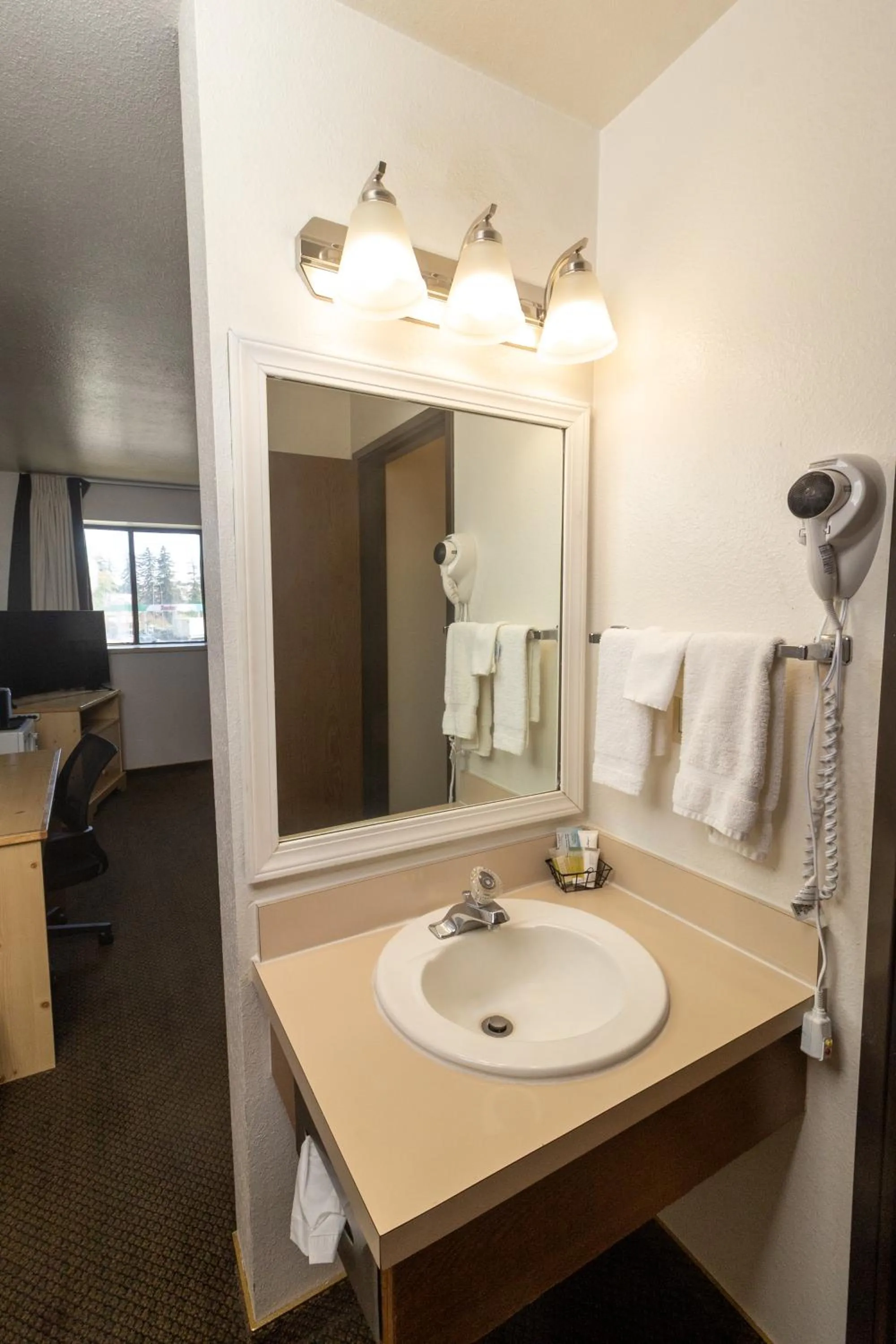 FairBridge Inn & Suites Moscow - Pullman