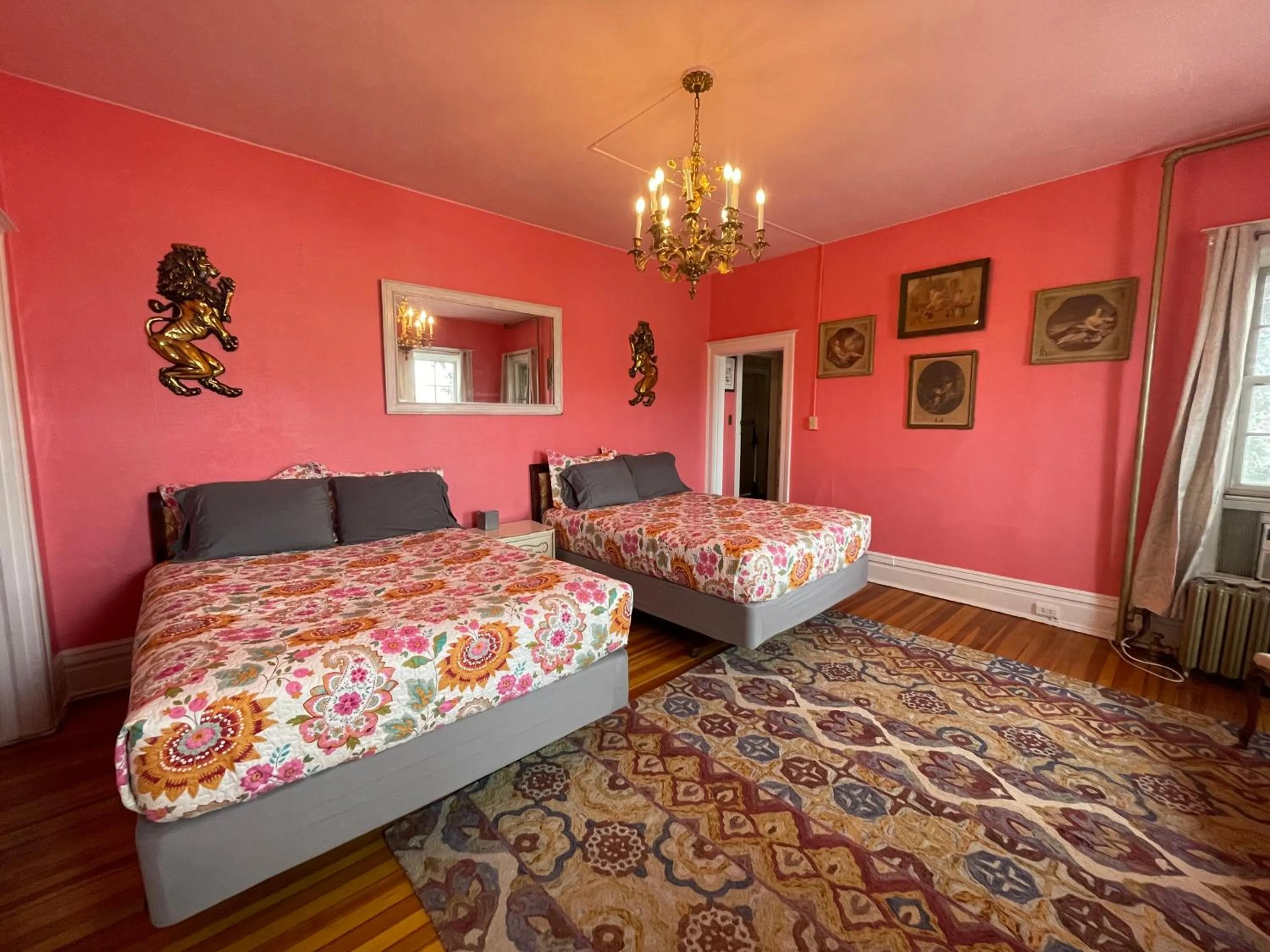 Bed in The Holiday Chalet Victorian