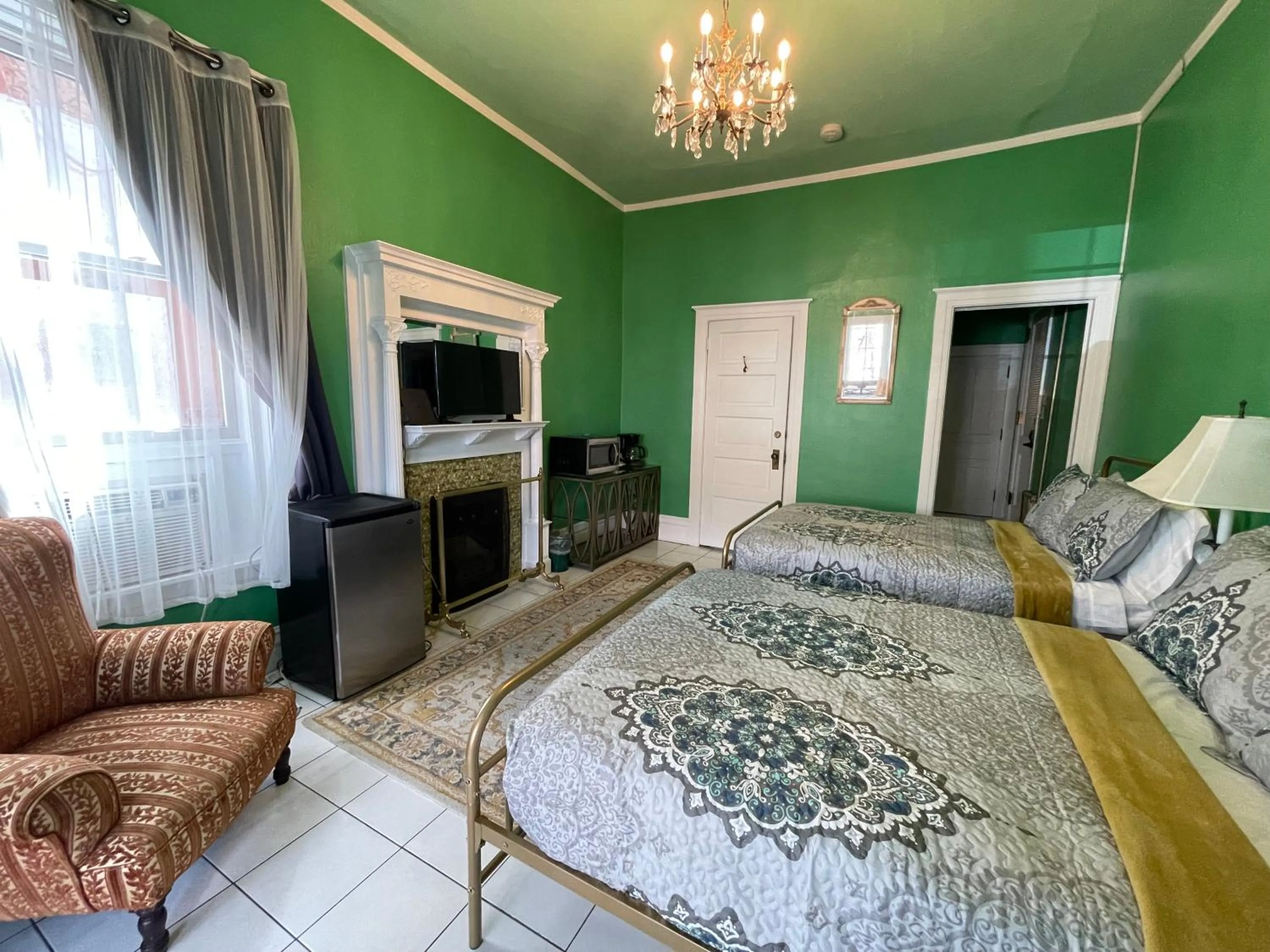 Bed in The Holiday Chalet Victorian