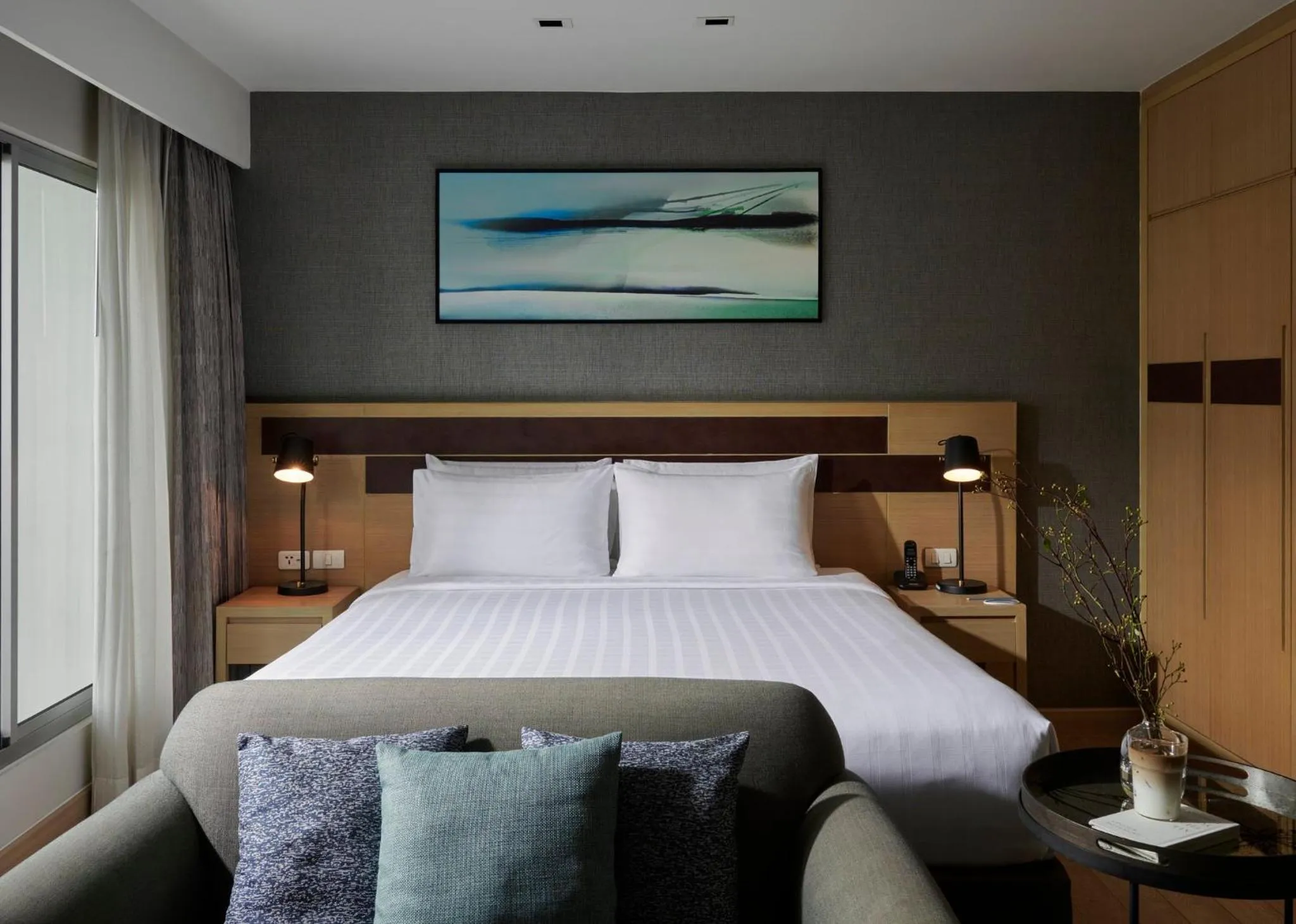 Photo of the whole room, Bed in Shama Lakeview Asoke Bangkok