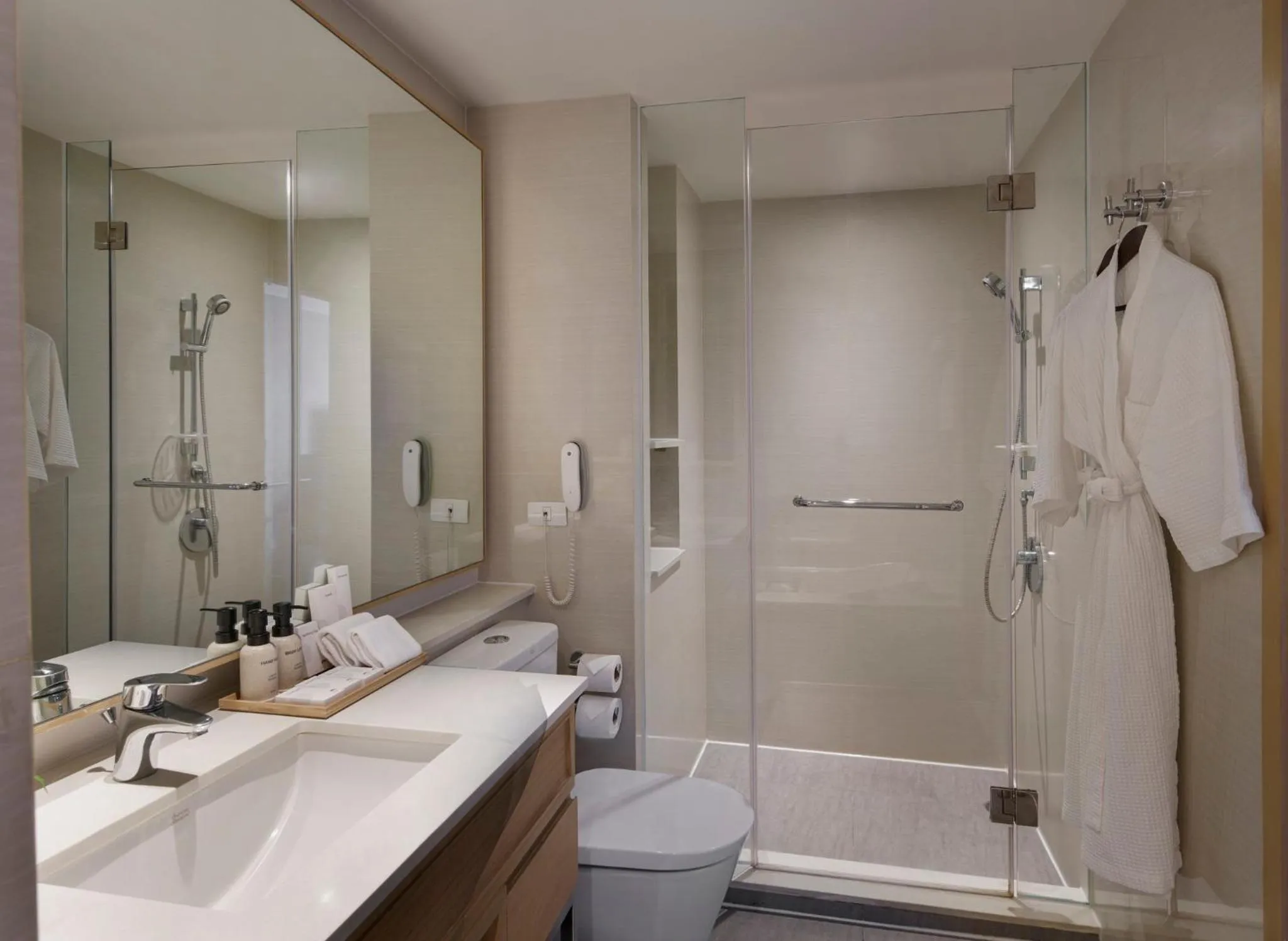 Photo of the whole room in Shama Lakeview Asoke Bangkok