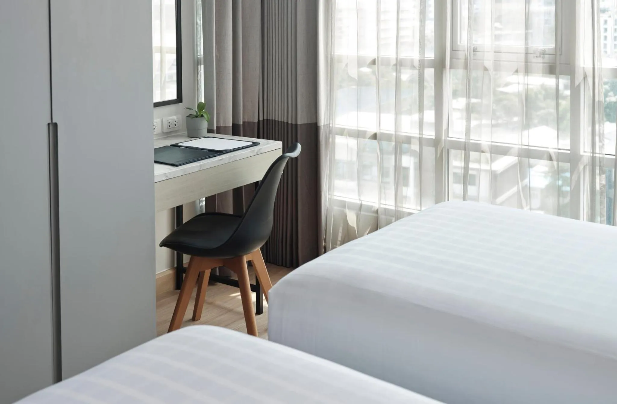 Photo of the whole room, Bed in Shama Lakeview Asoke Bangkok