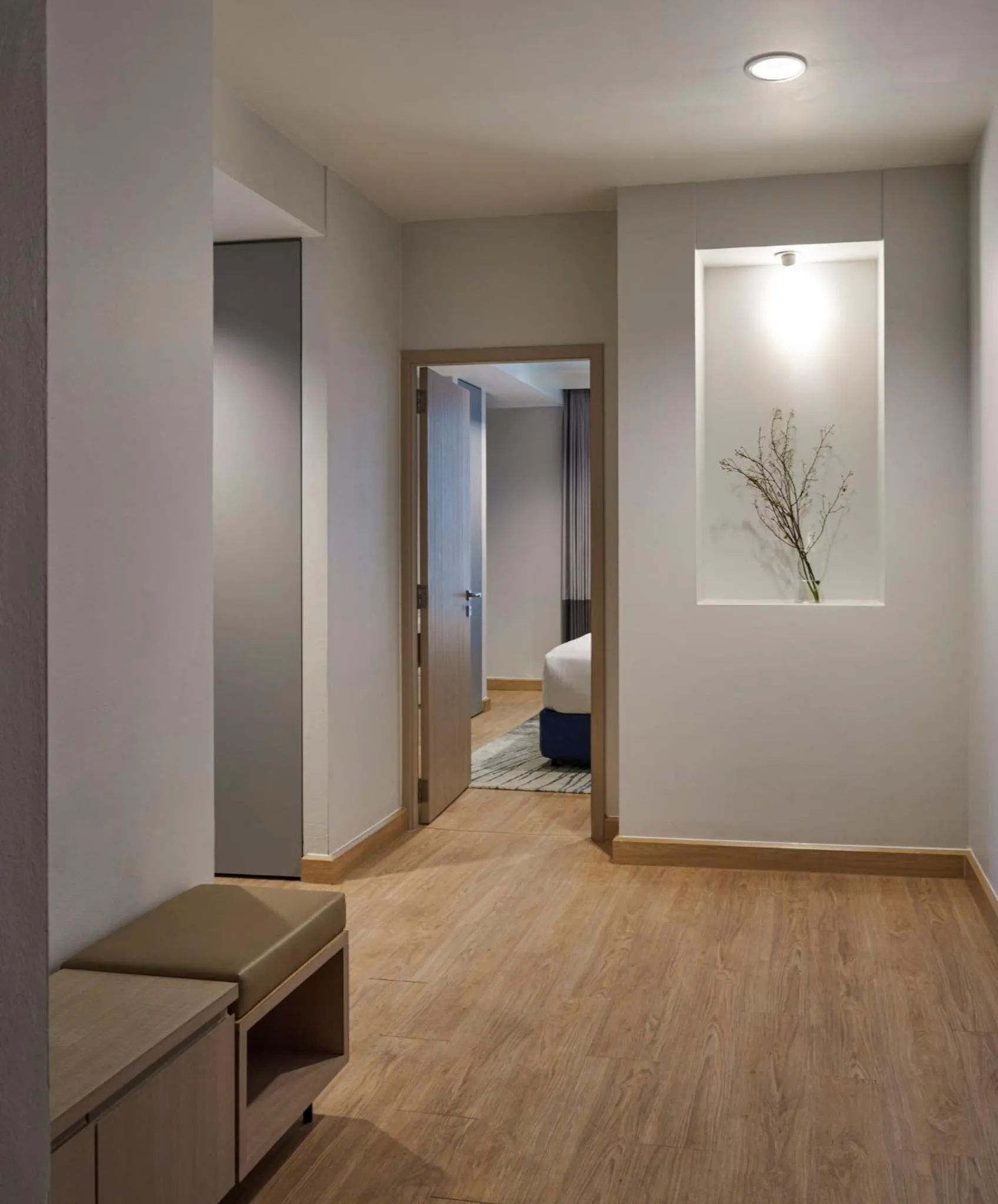 Photo of the whole room, Bed in Shama Lakeview Asoke Bangkok