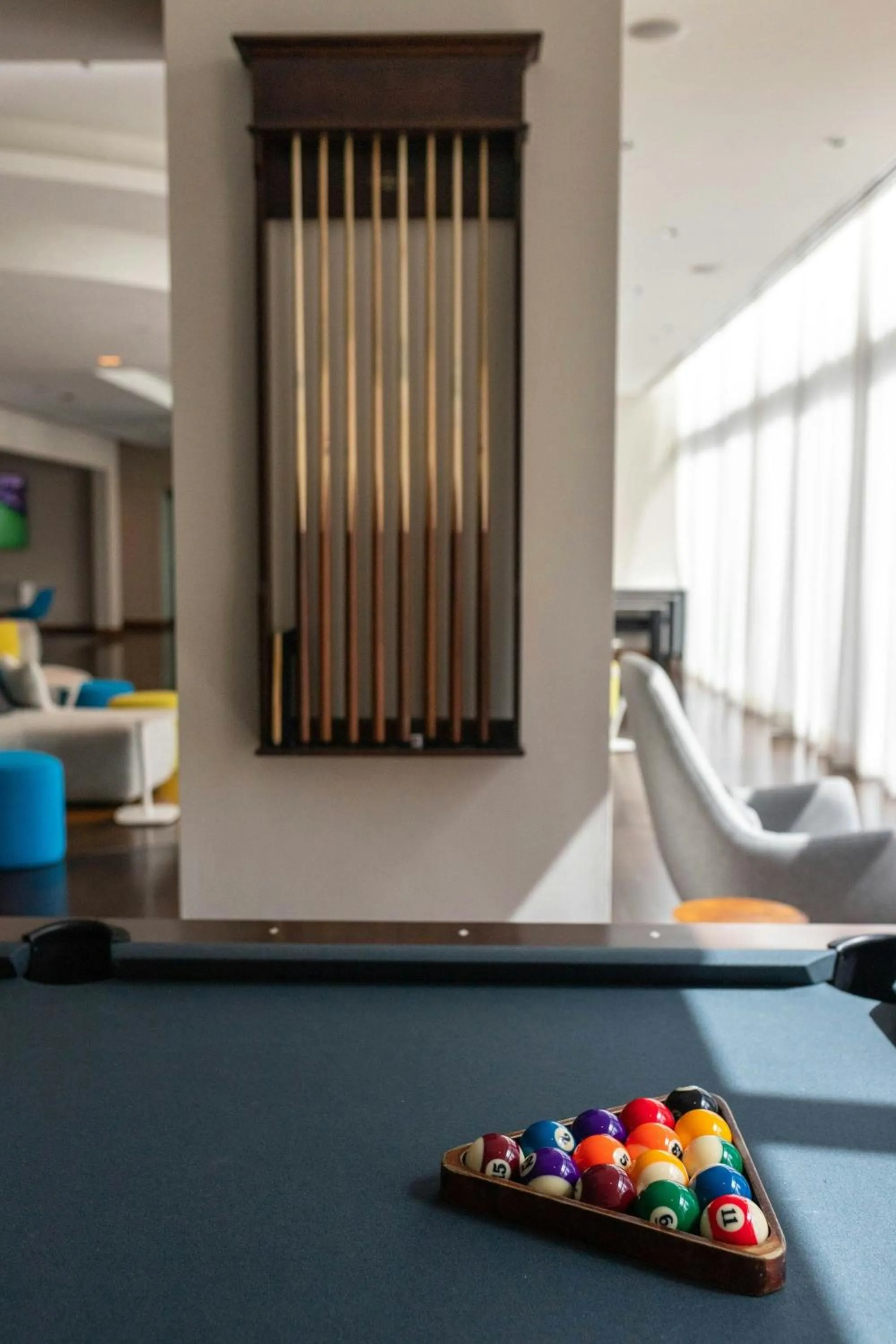 Swimming pool in JW Marriott Marquis Miami