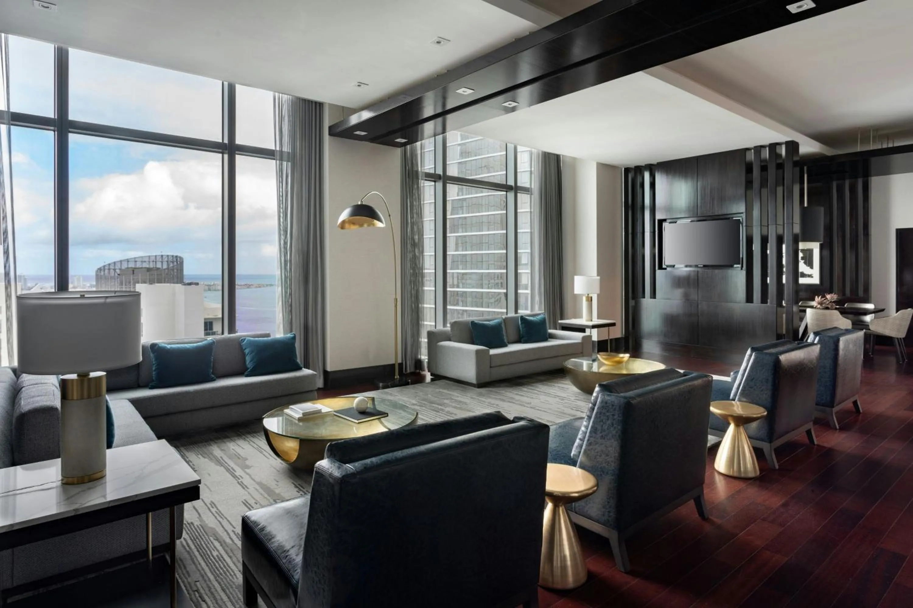Living room in JW Marriott Marquis Miami