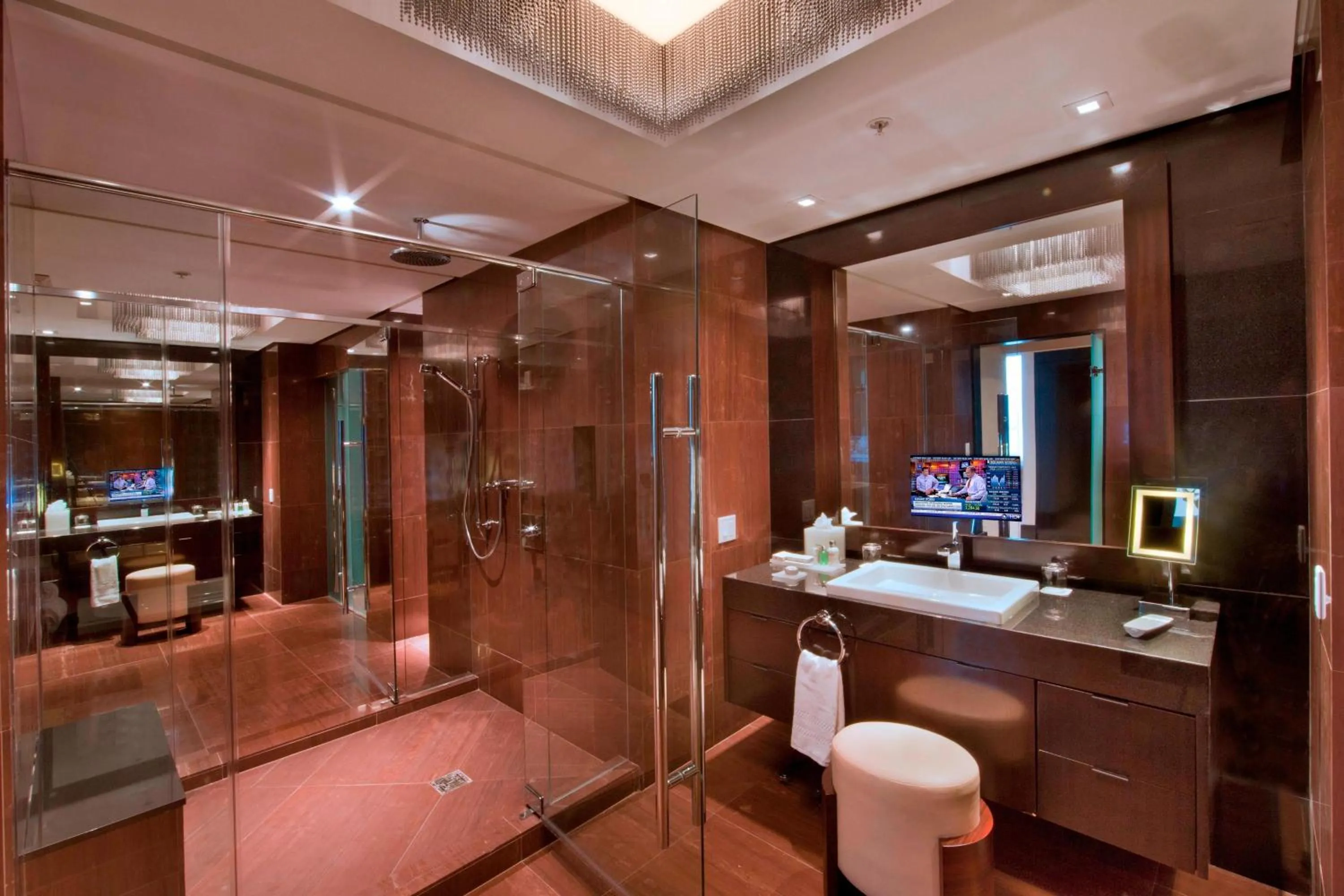Bathroom in JW Marriott Marquis Miami