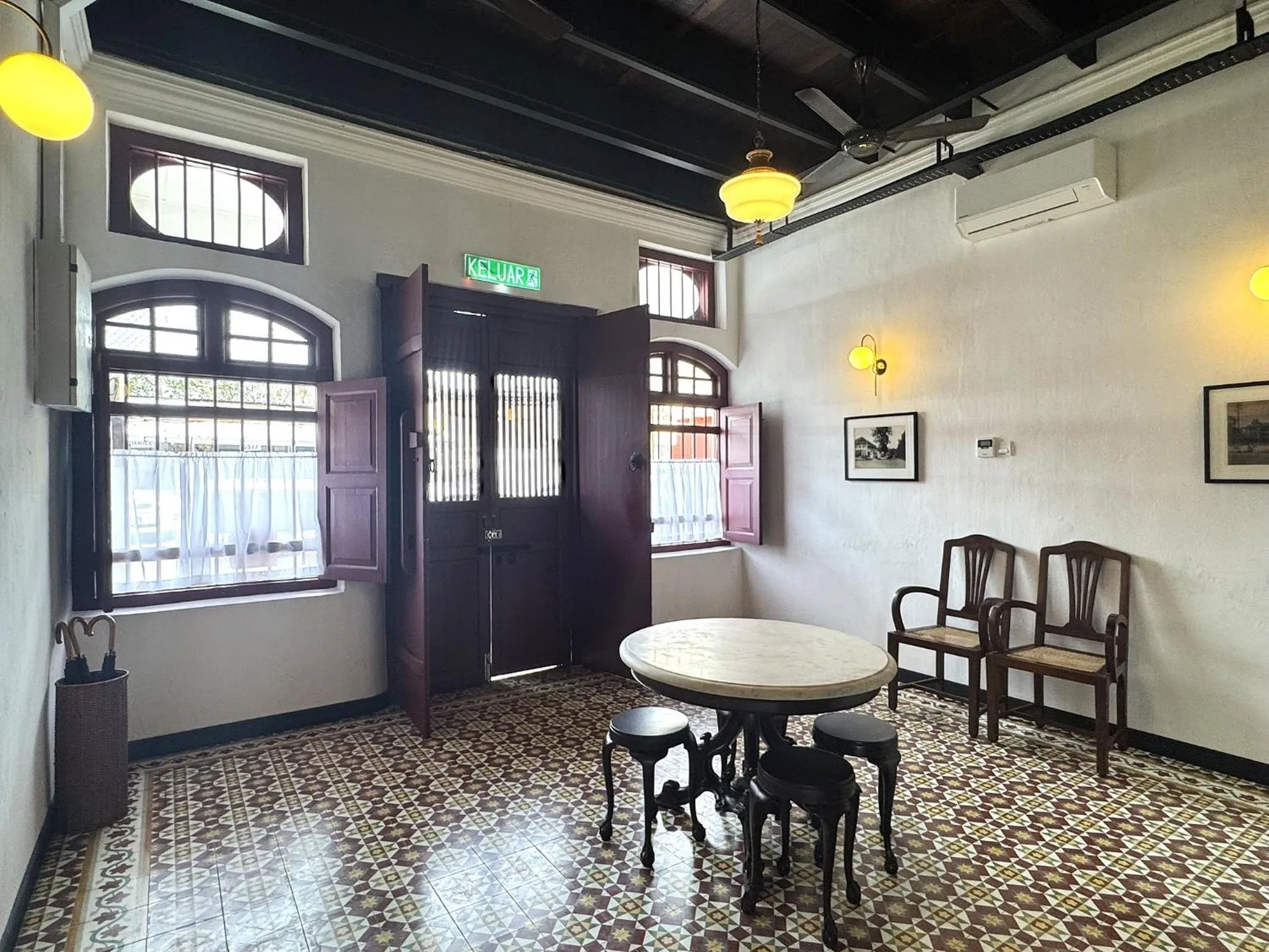 Living room in Yeng Keng Hotel