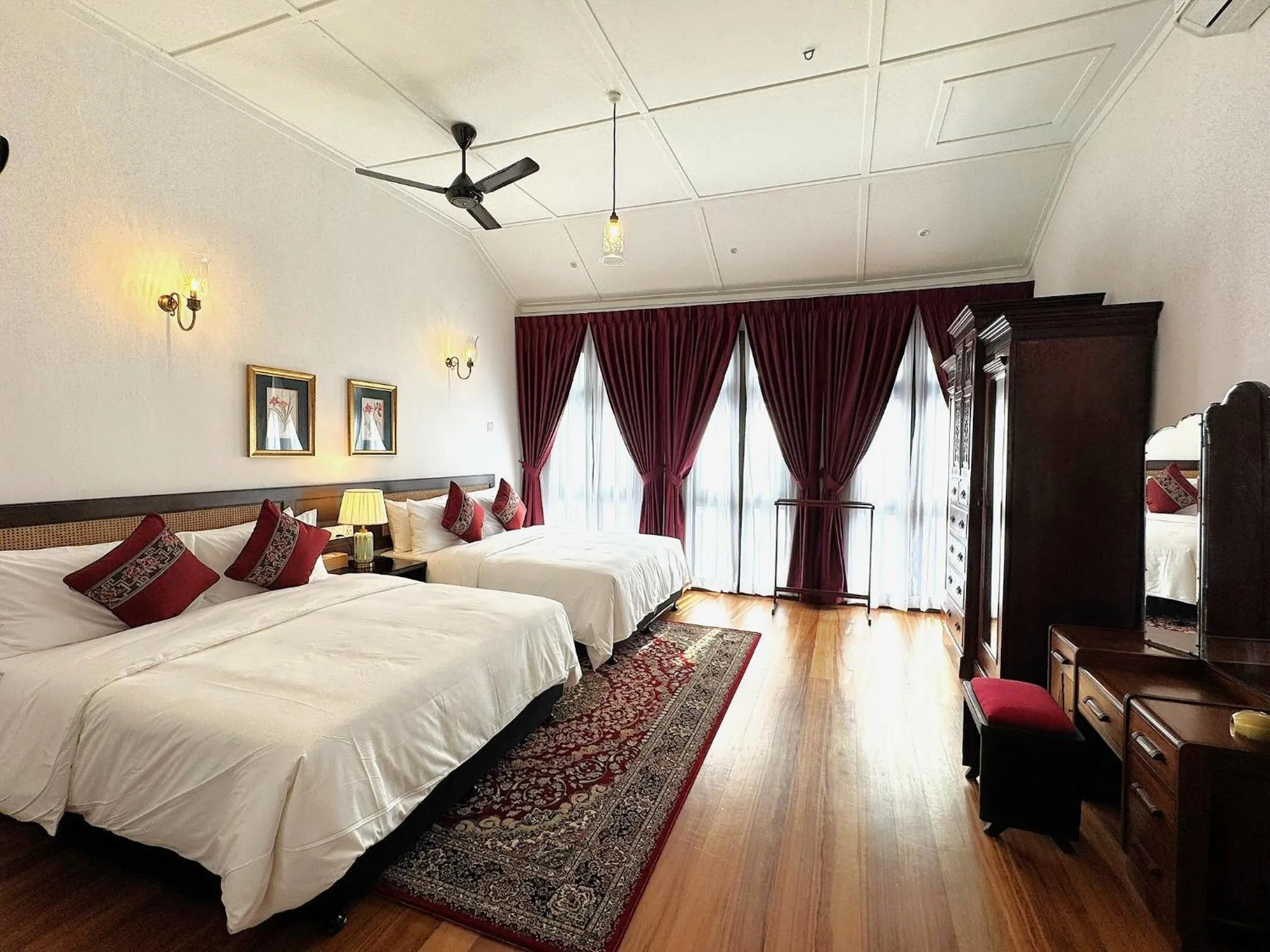 Bed in Yeng Keng Hotel