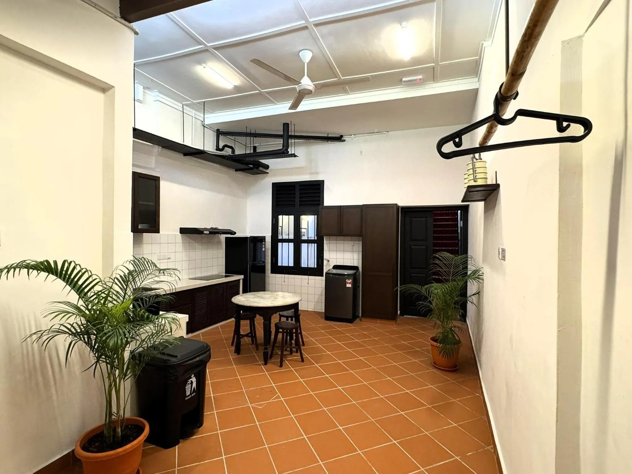 Kitchen or kitchenette in Yeng Keng Hotel