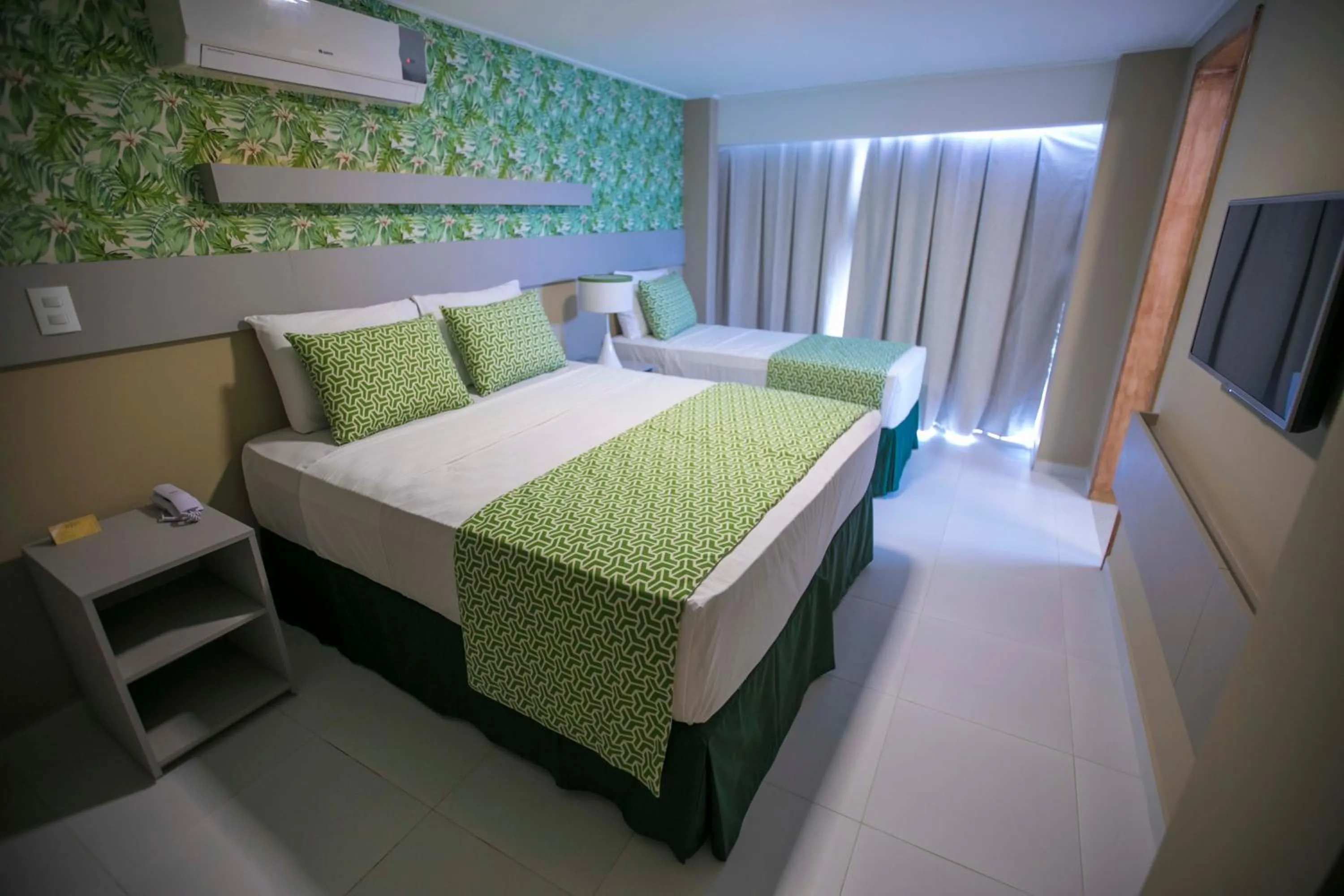 Shower, Bed in Baía Branca Porto de Galinhas