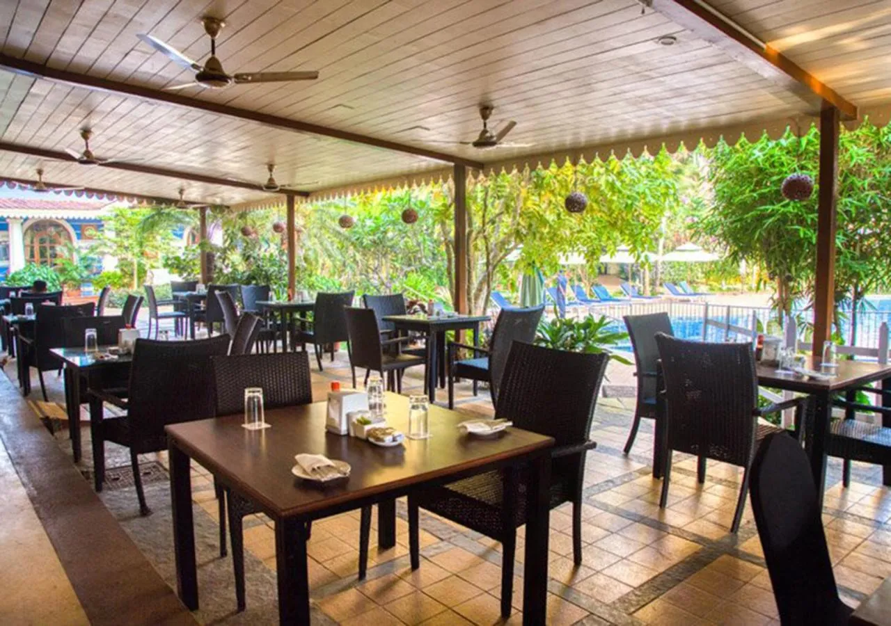 Restaurant/places to eat in Acron Candolim Regina