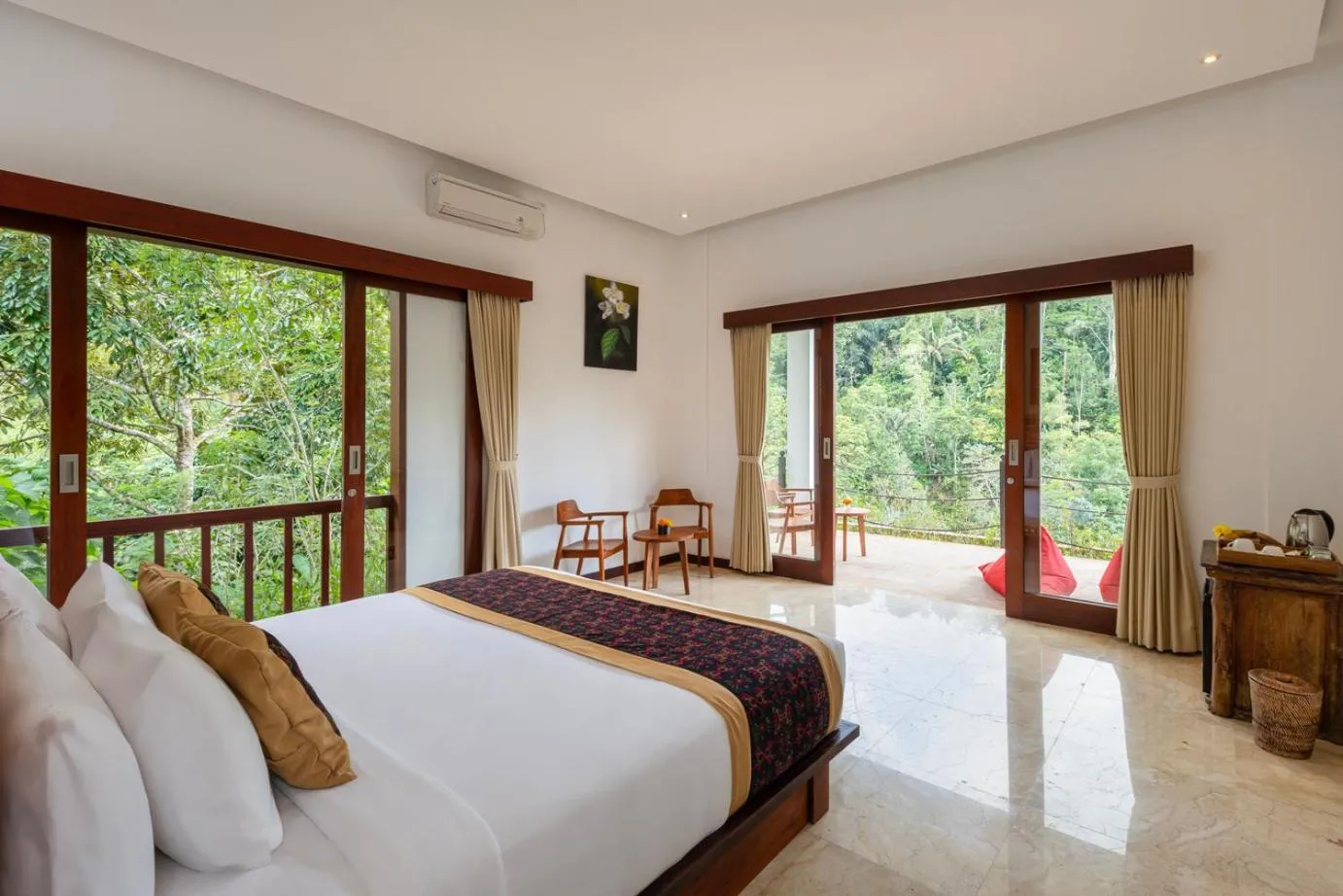 Bedroom, Bed in Adiwana Dara Ayu Villas