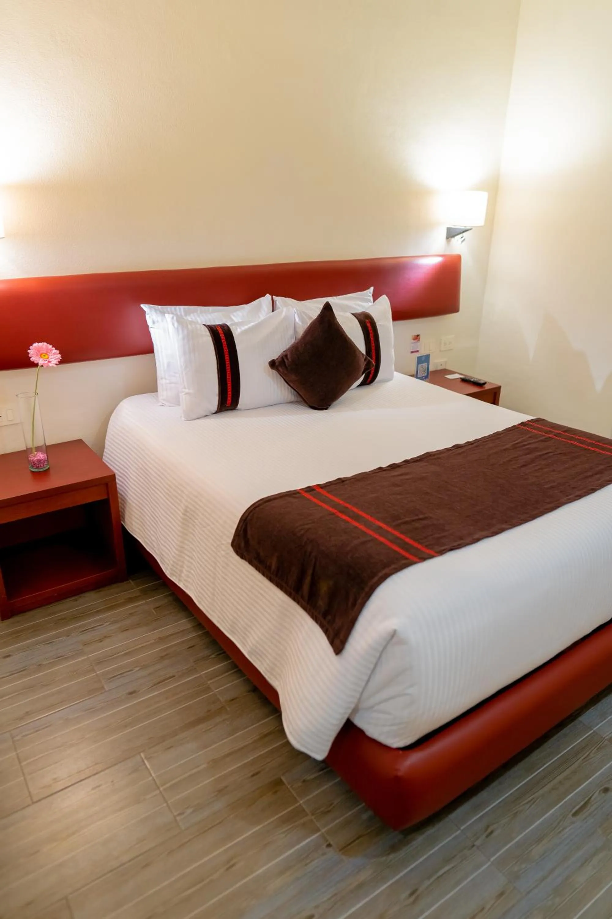 Bedroom, Bed in Mision Puebla Angelopolis