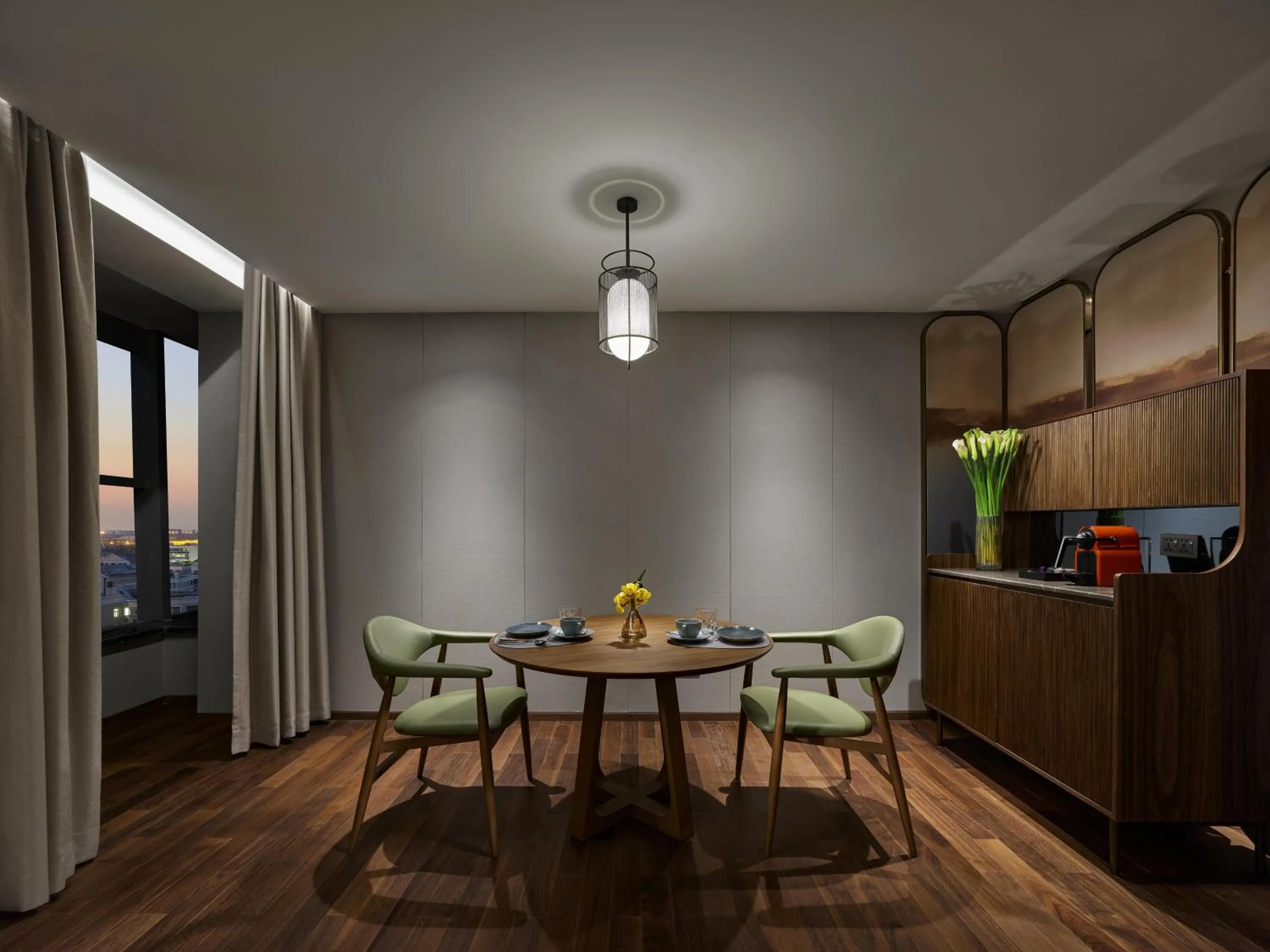 Living room in Hilton Shanghai Hongqiao