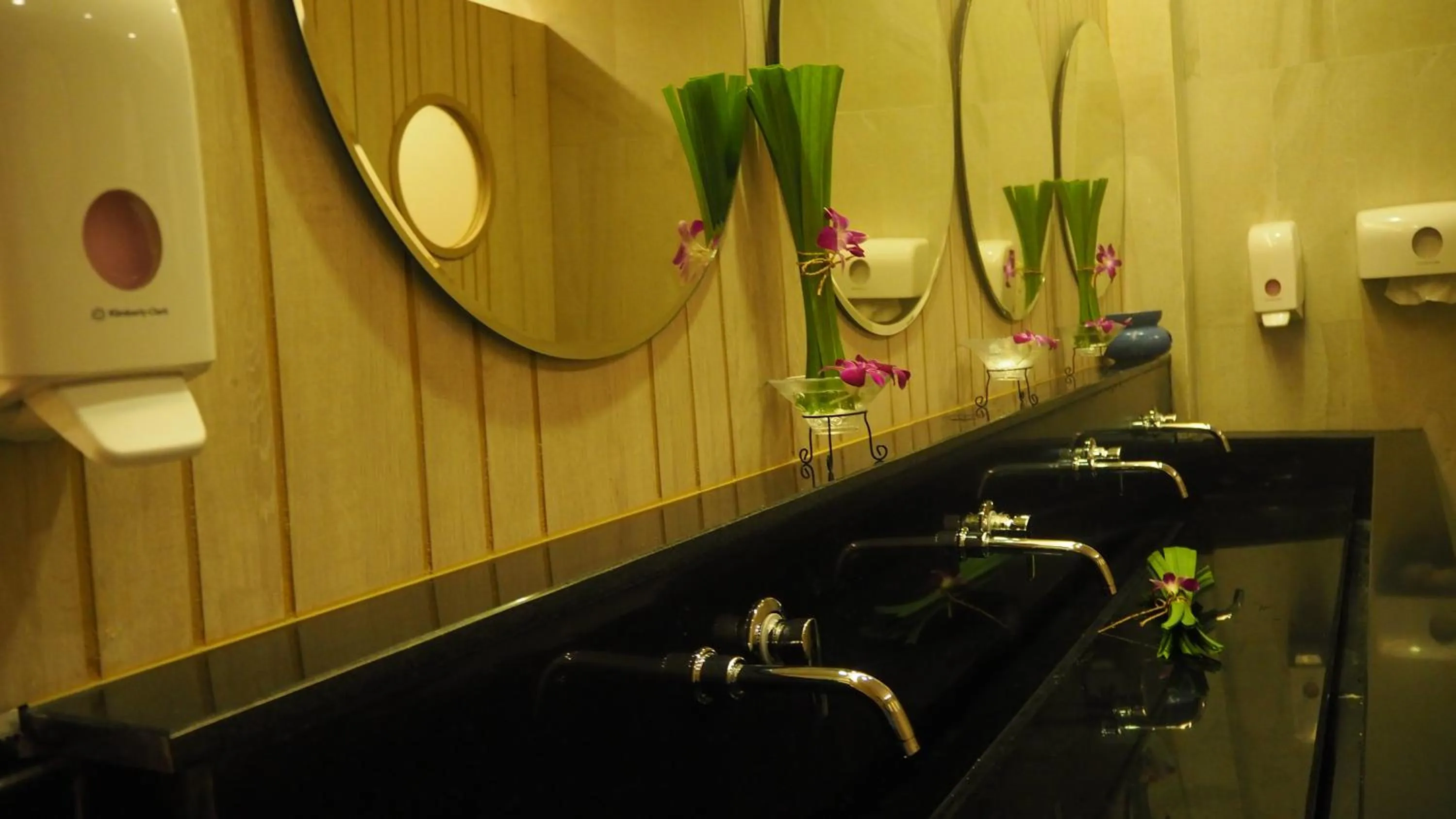 Area and facilities in Access Resort & Villas - SHA Plus