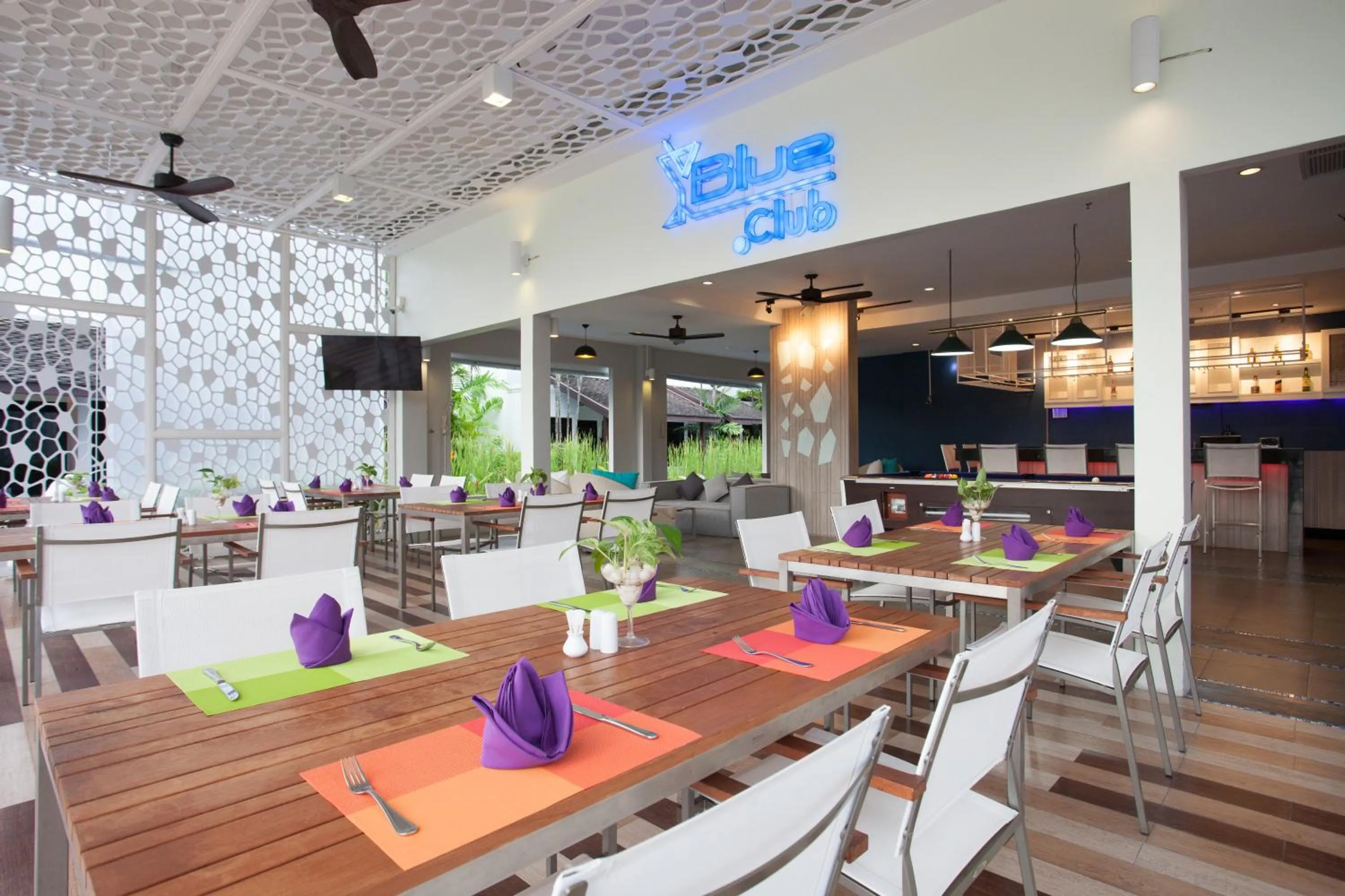 Lounge or bar in Access Resort & Villas - SHA Plus