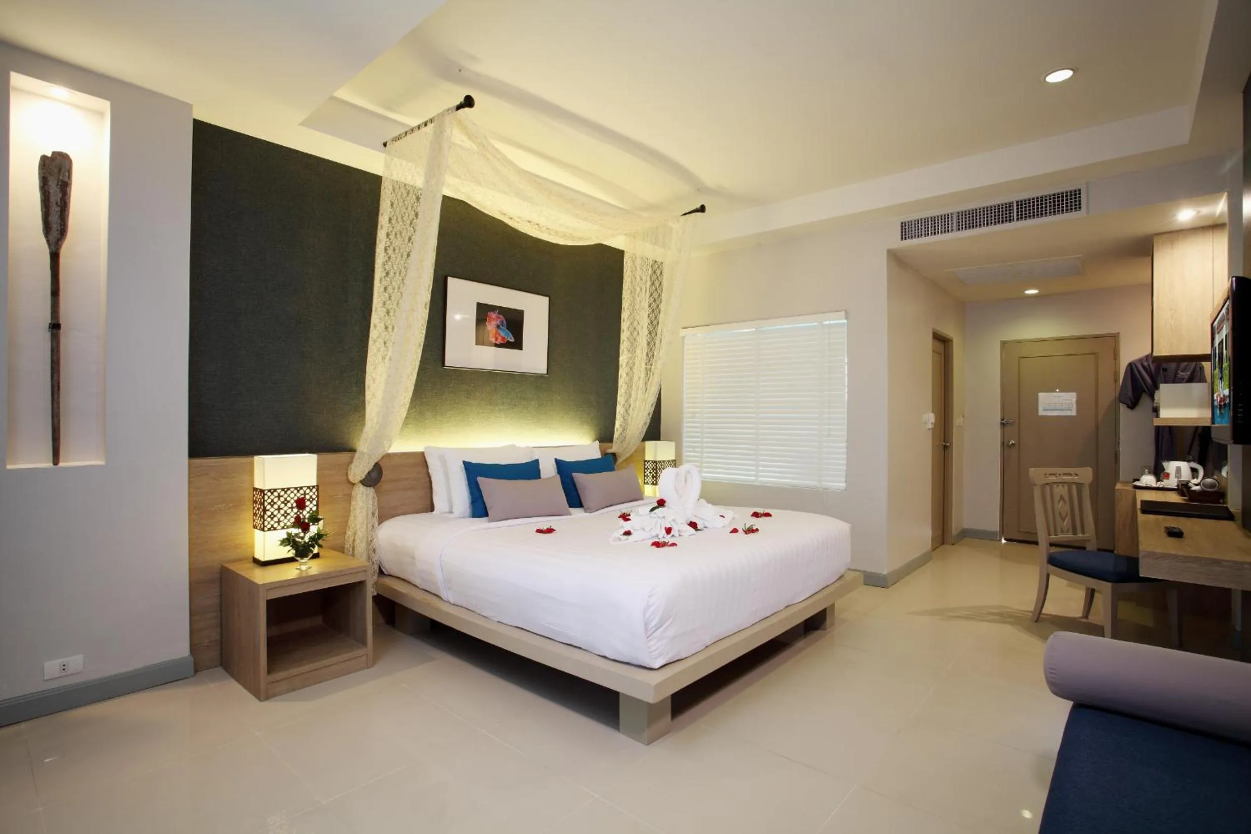 Photo of the whole room, Bed in Access Resort & Villas - SHA Plus