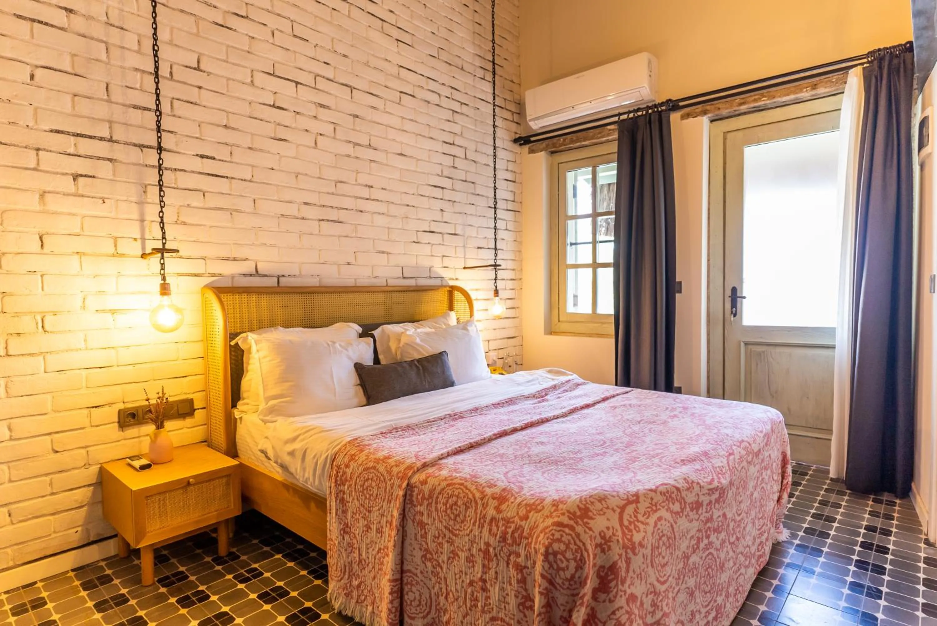 Bed in Hotel Pop Alaçatı